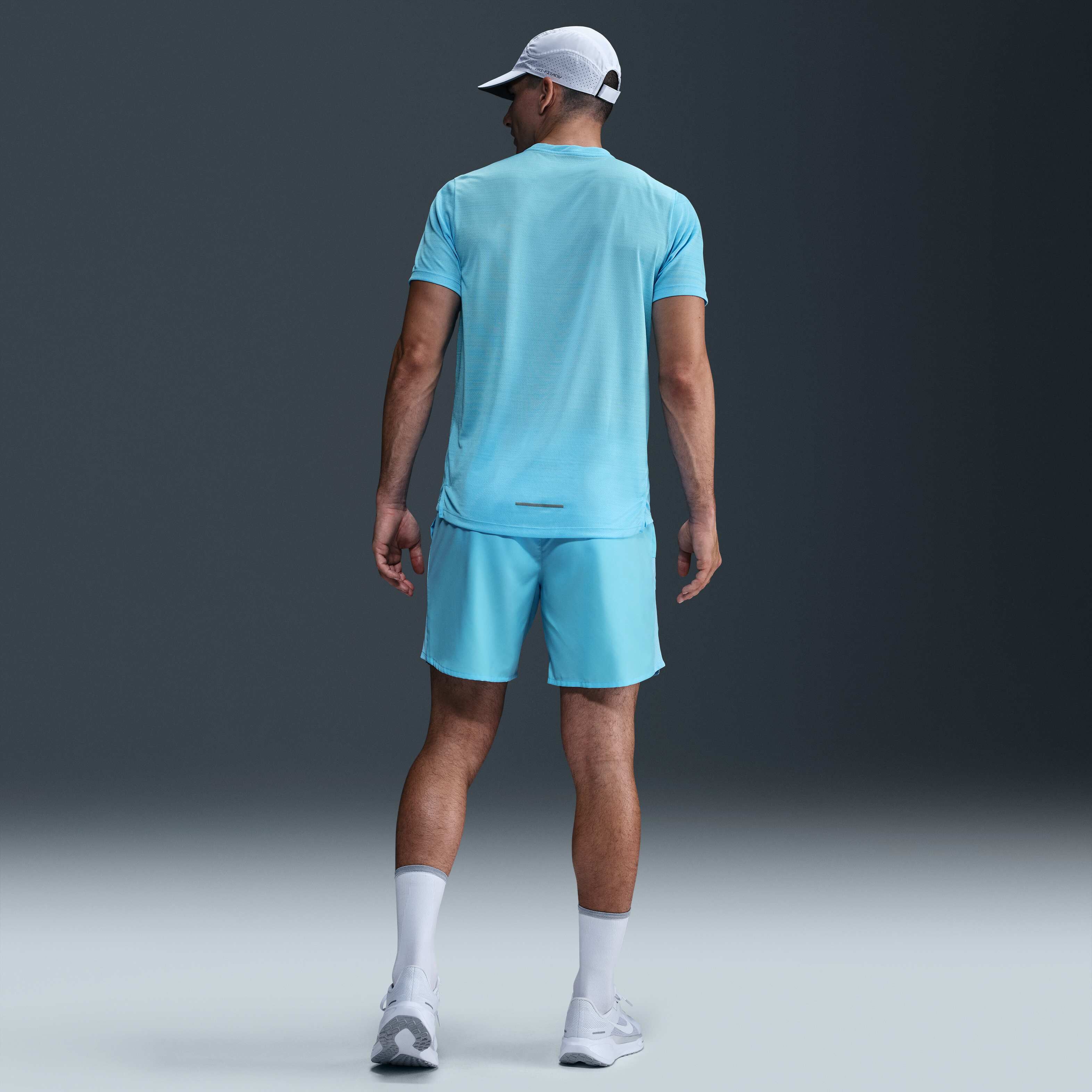 Nike Miler image number 4