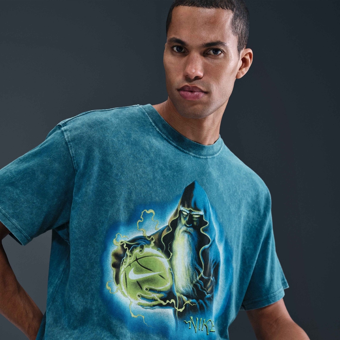 Nike image number 2 Nike image number 2