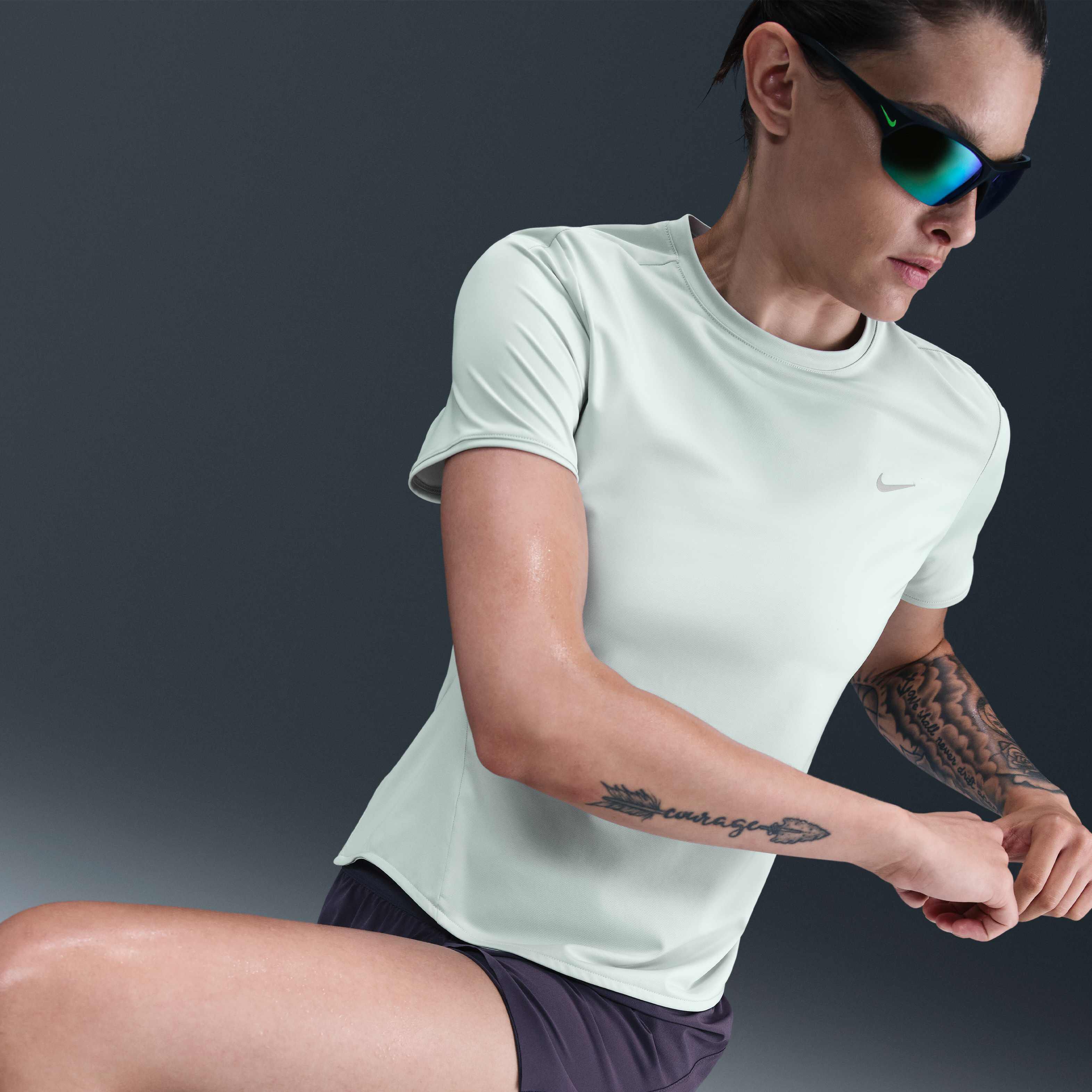 Nike Swift image number 2