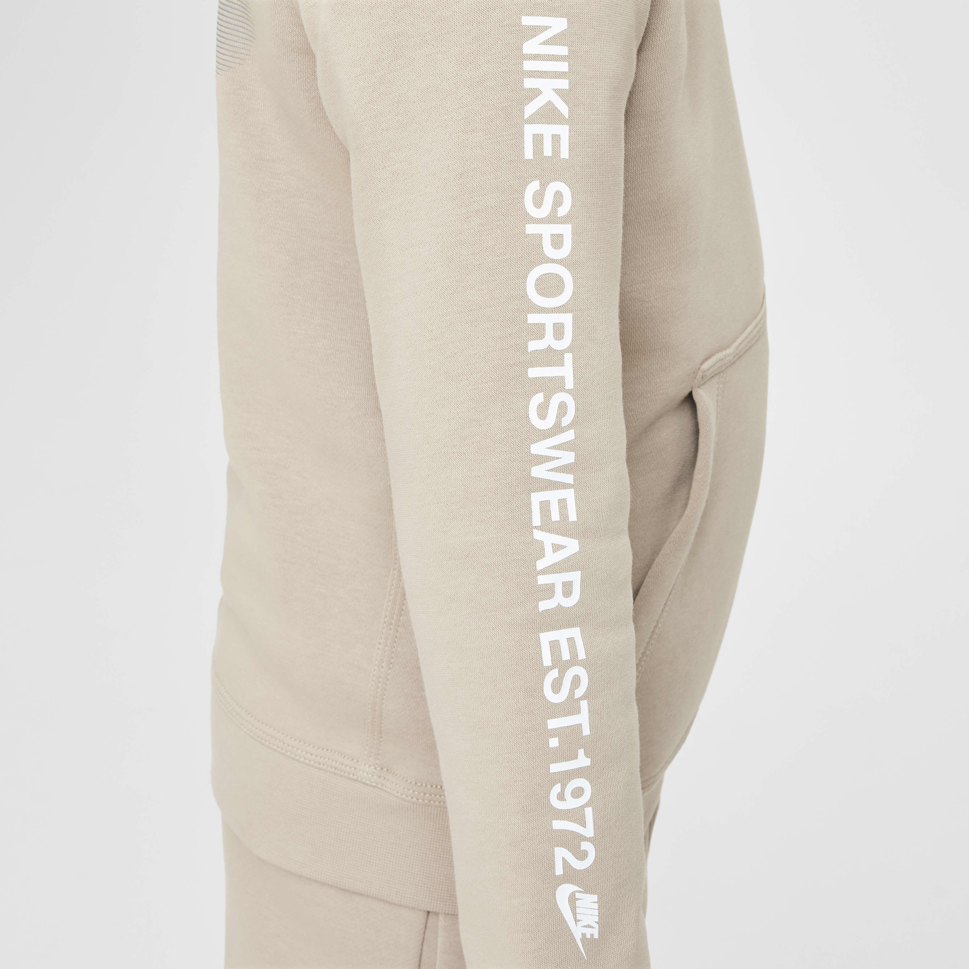 nike repeat overhead hoodie beige