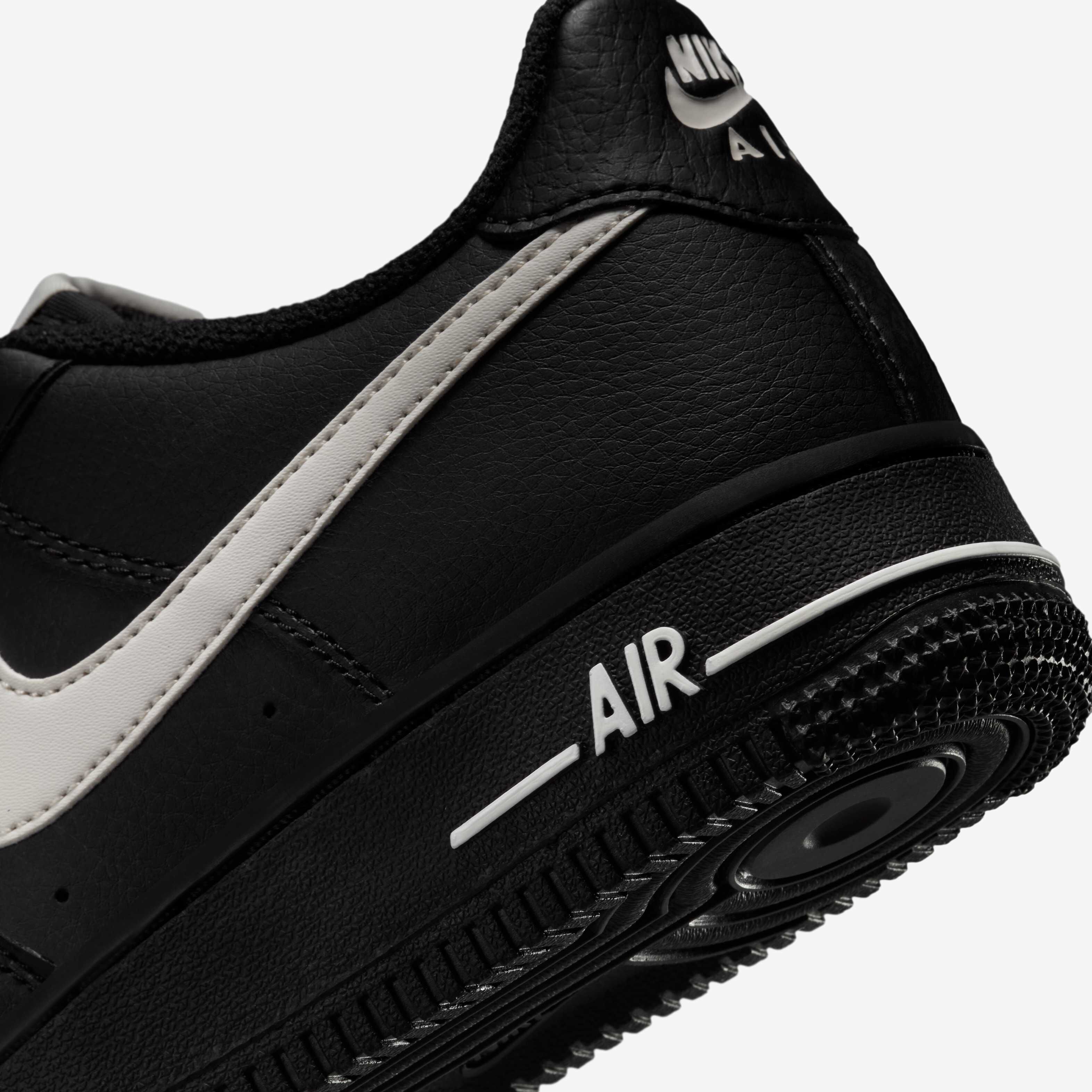 Nike Air Force 1 image number 7