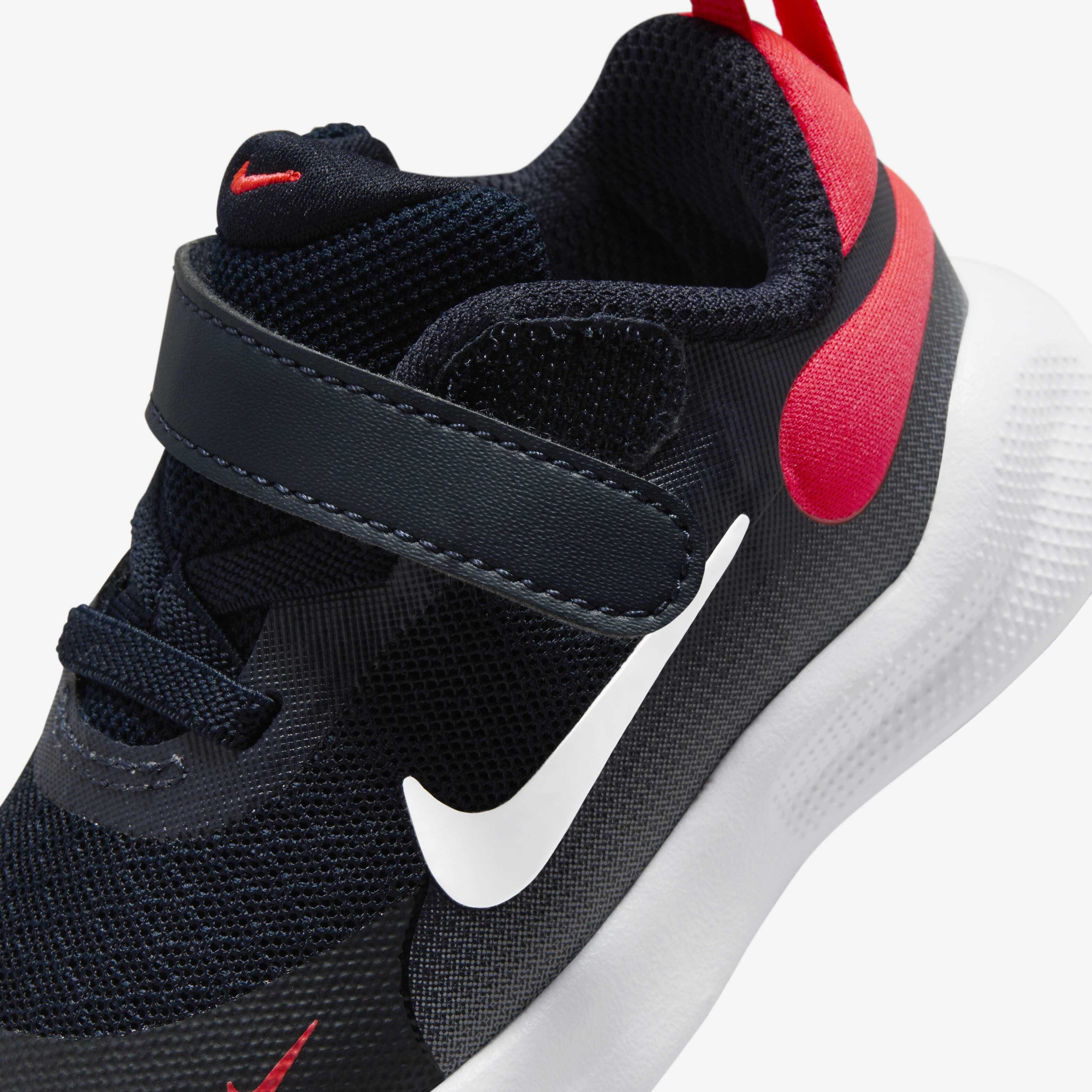 Nike Revolution 7 image number 7