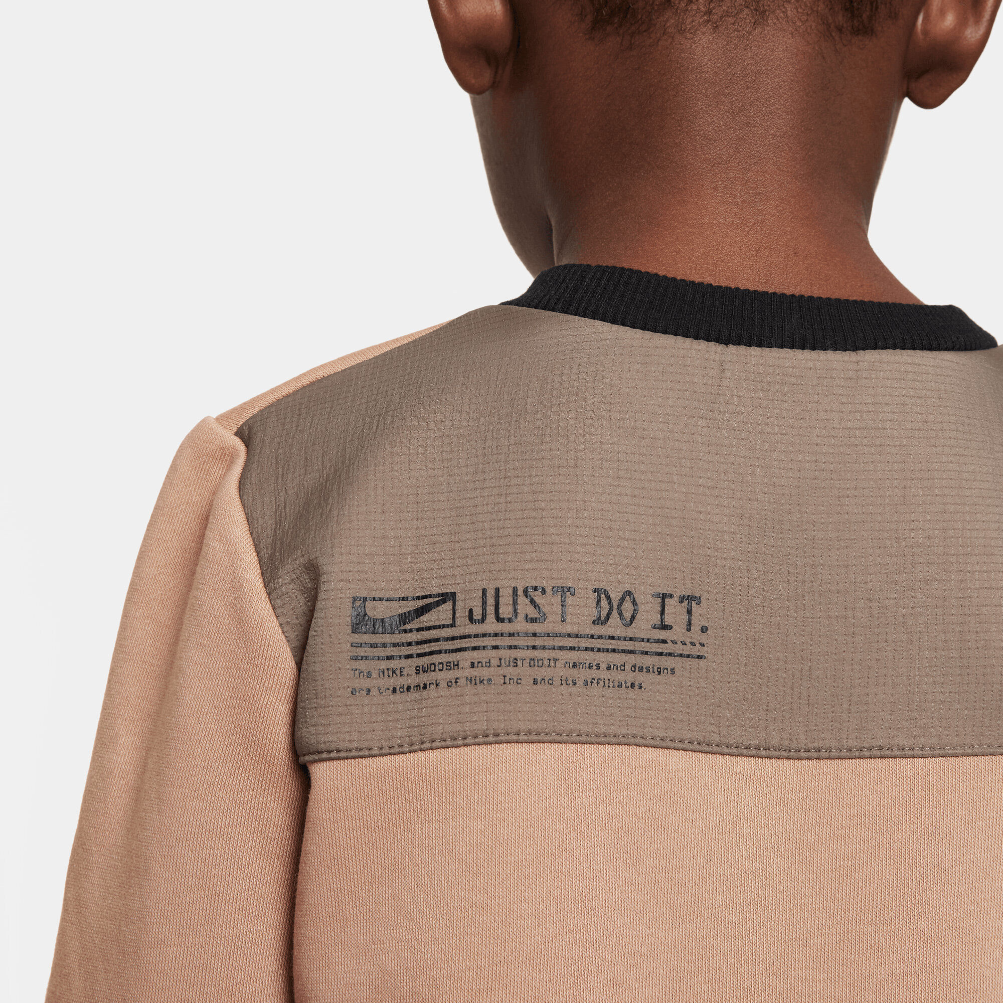 Nike Sportswear Paint Your Future image number 4