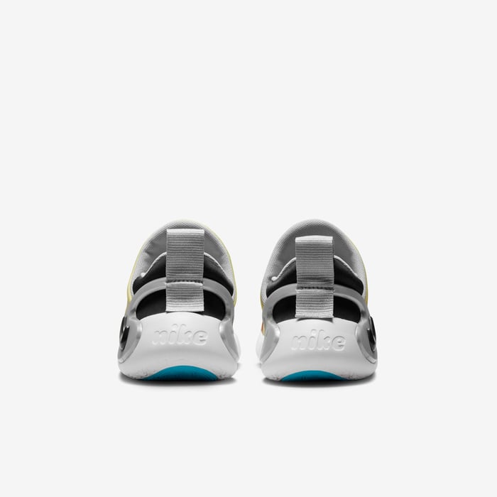 Nike Dynamo Go SE image number 5 Nike Dynamo Go SE image number 5