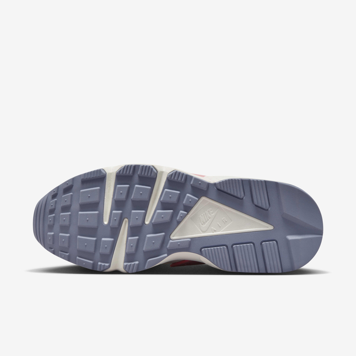 Nike Air Huarache image number 1 Nike Air Huarache image number 1