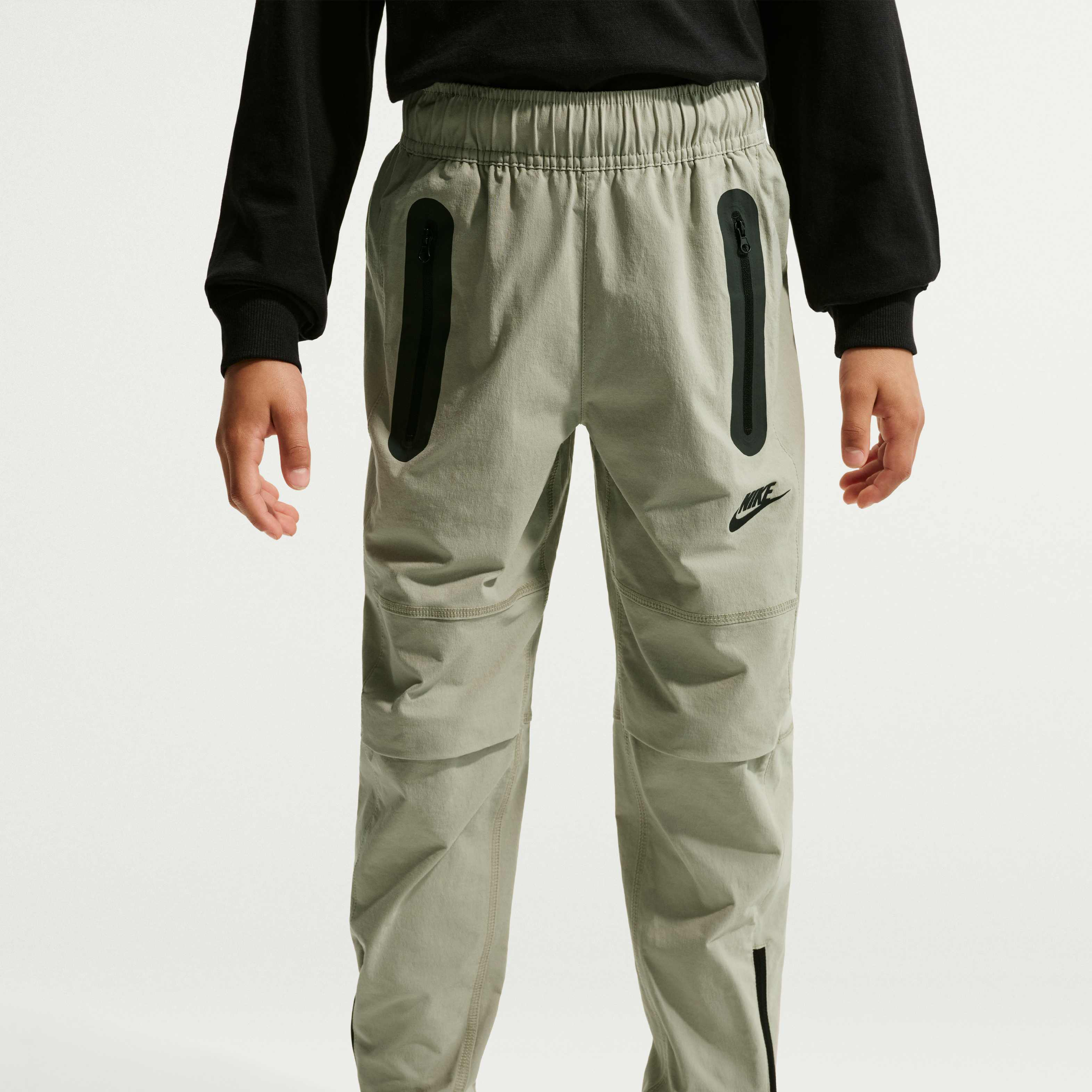 Nike Tech image number 1