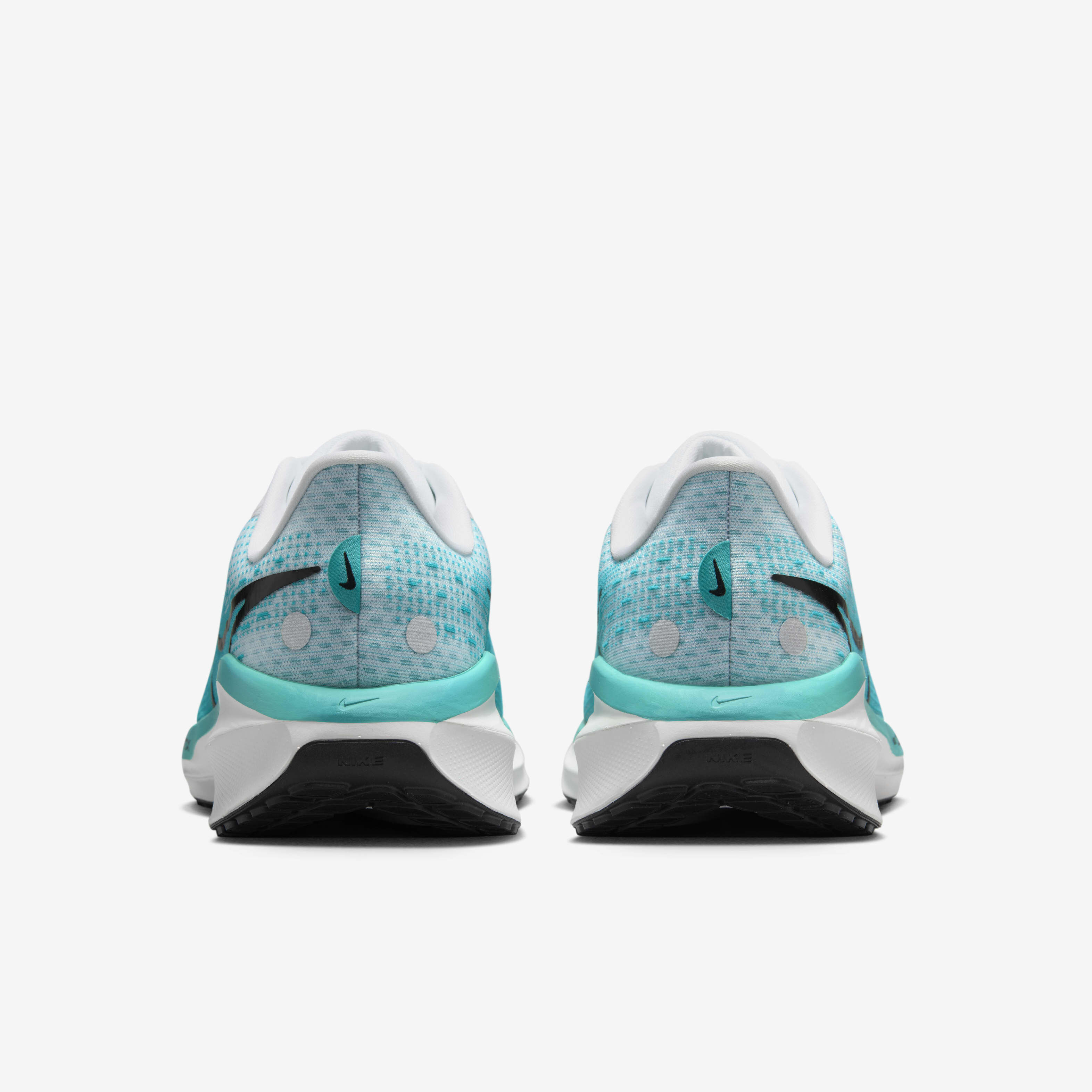 Nike vomero wide fit on sale