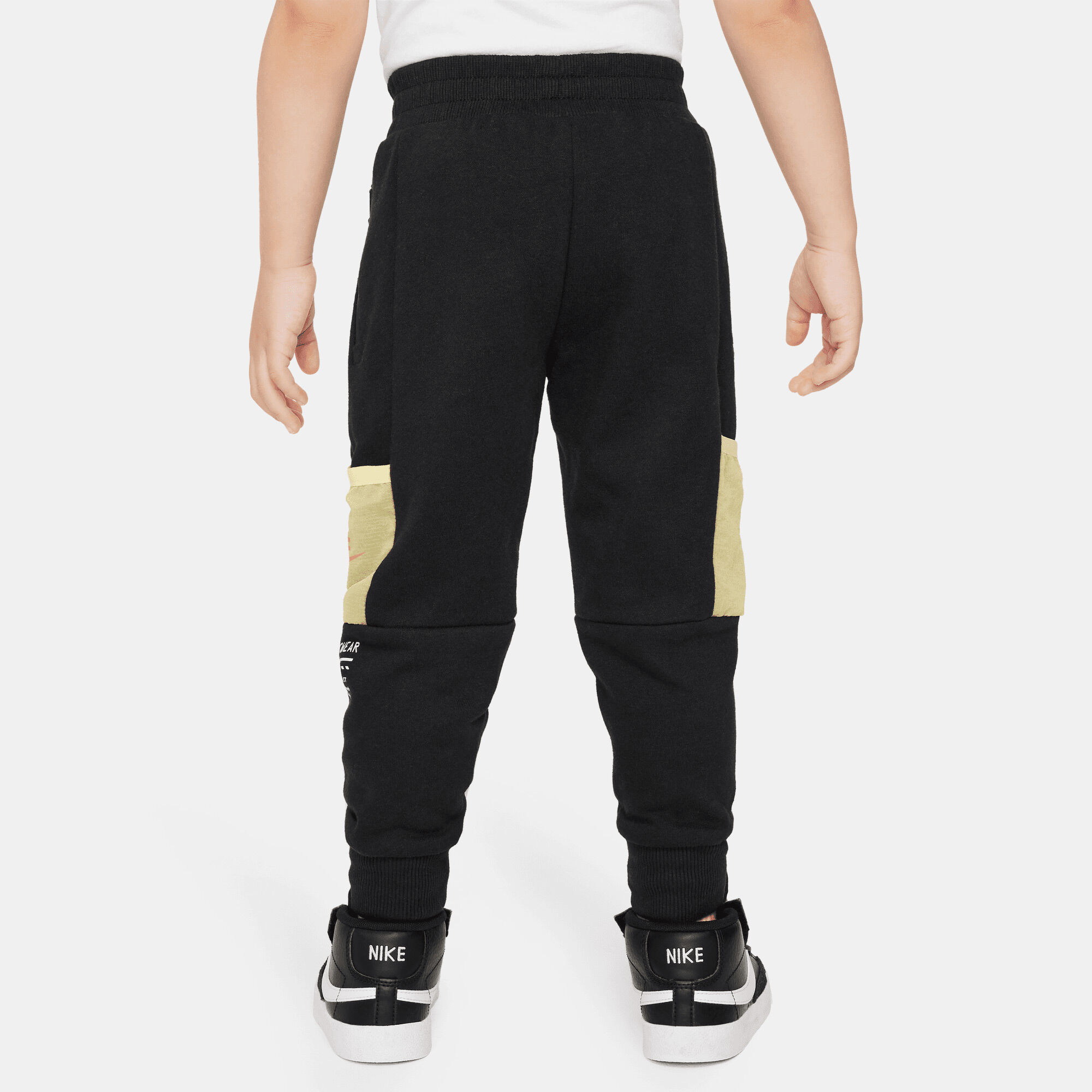 Nike Sportswear Paint Your Future image number 1