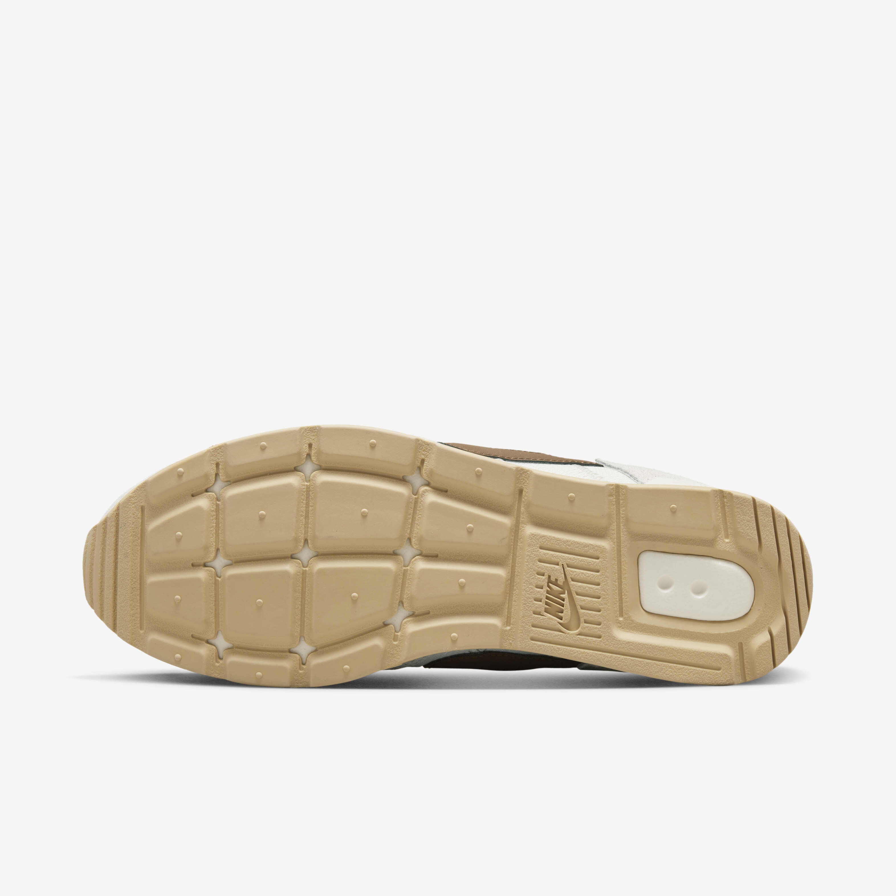 Nike Venture Runner image number 1