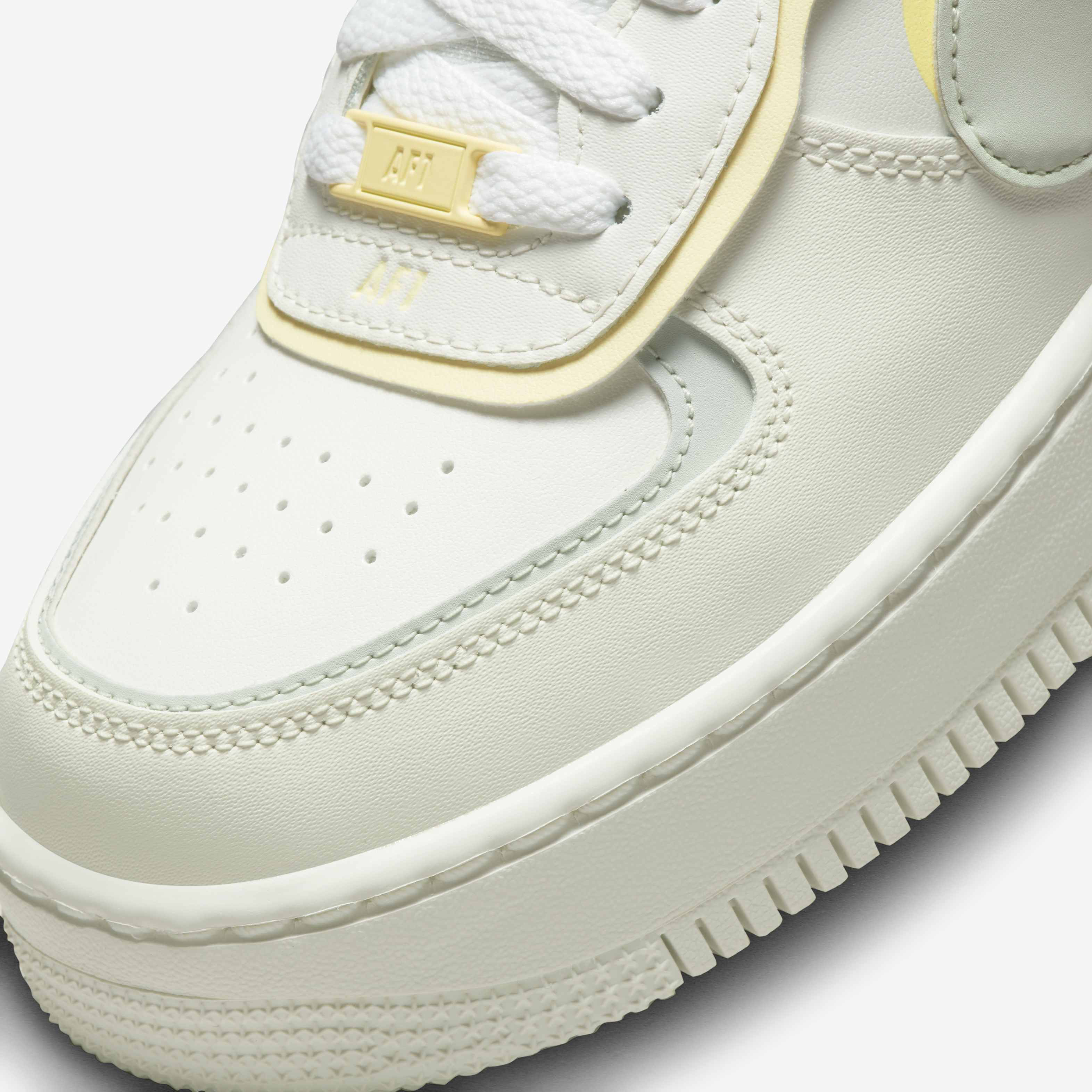 نايكي اير فورس 1 شادو image number 6