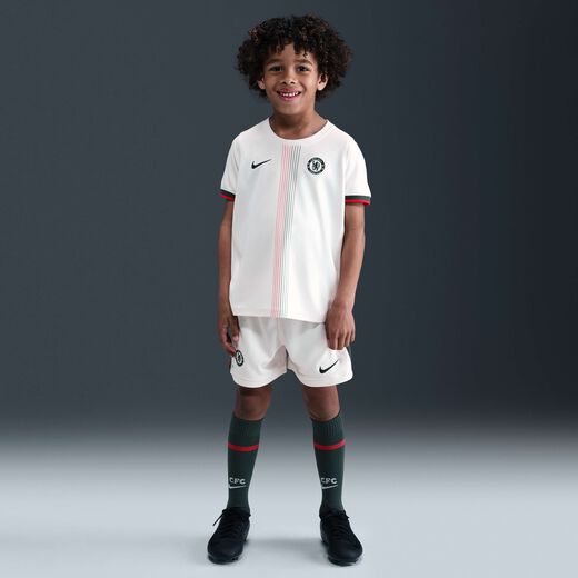 بدلات جري-نايكي, تشيلسي 2025/26 ستيديوم الاحتياطي, طقم كرة القدم من 3 قطع نايكي طبق الأصل للأطفال الصغار