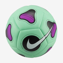 Nike Maestro