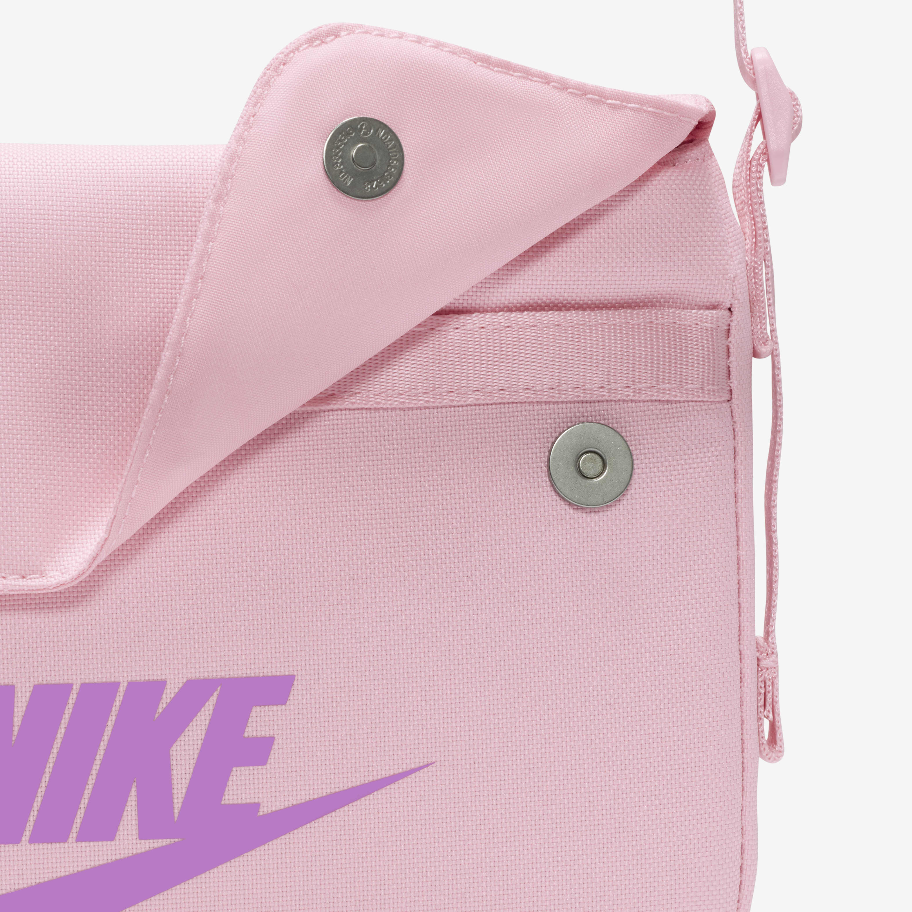 نايكي سبورتسوير image number 6