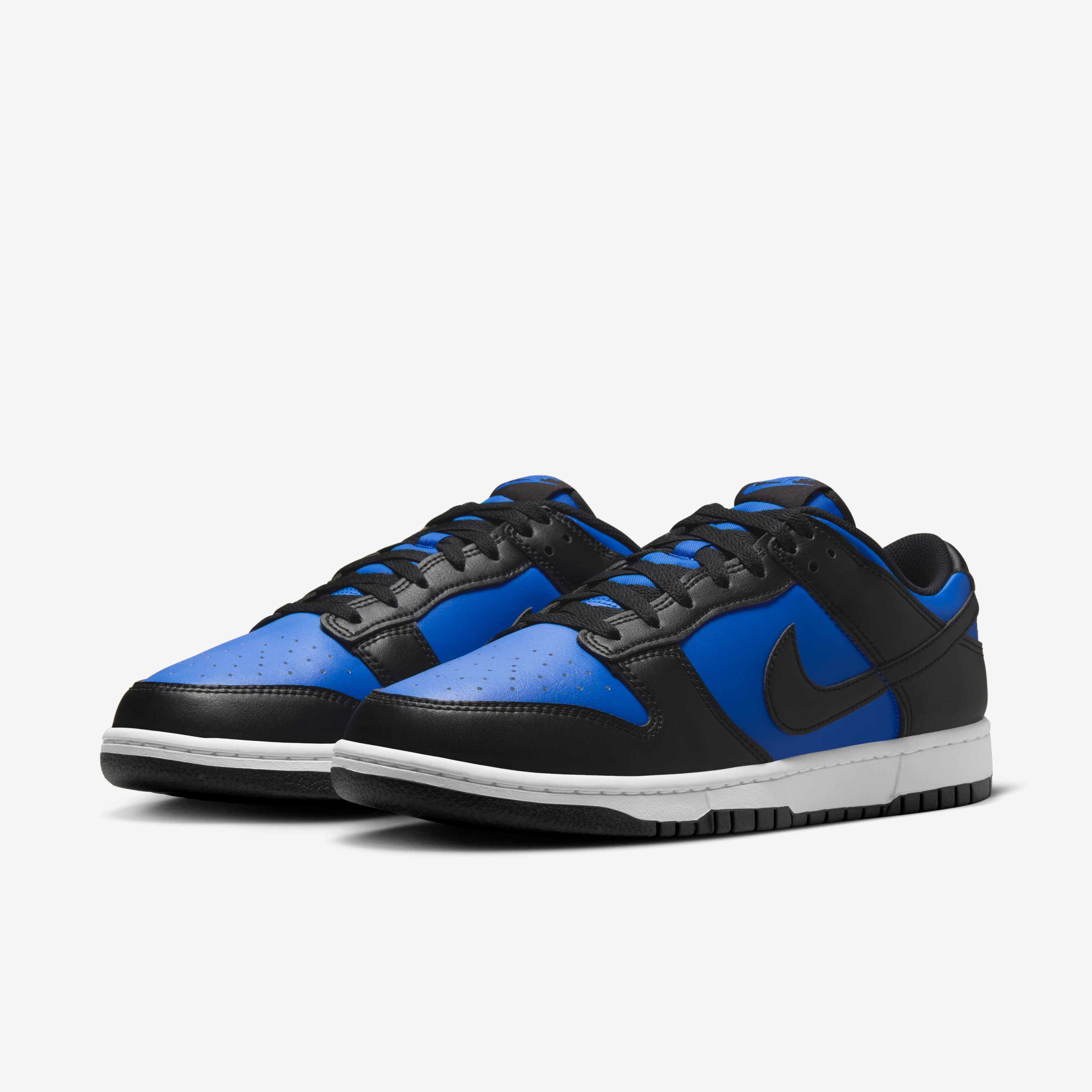 Nike Dunk Low Retro image number 4