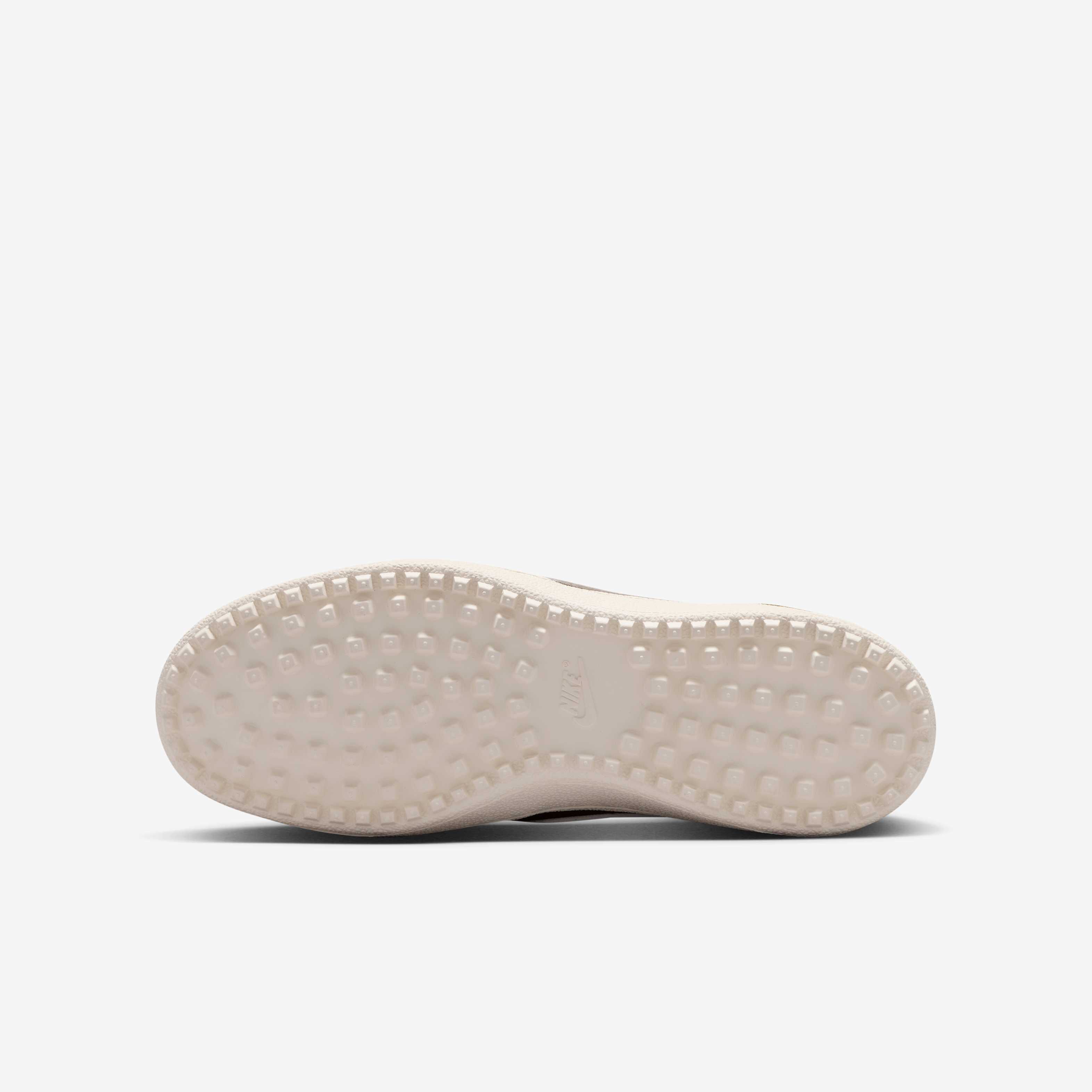 Nike Field General image number 1