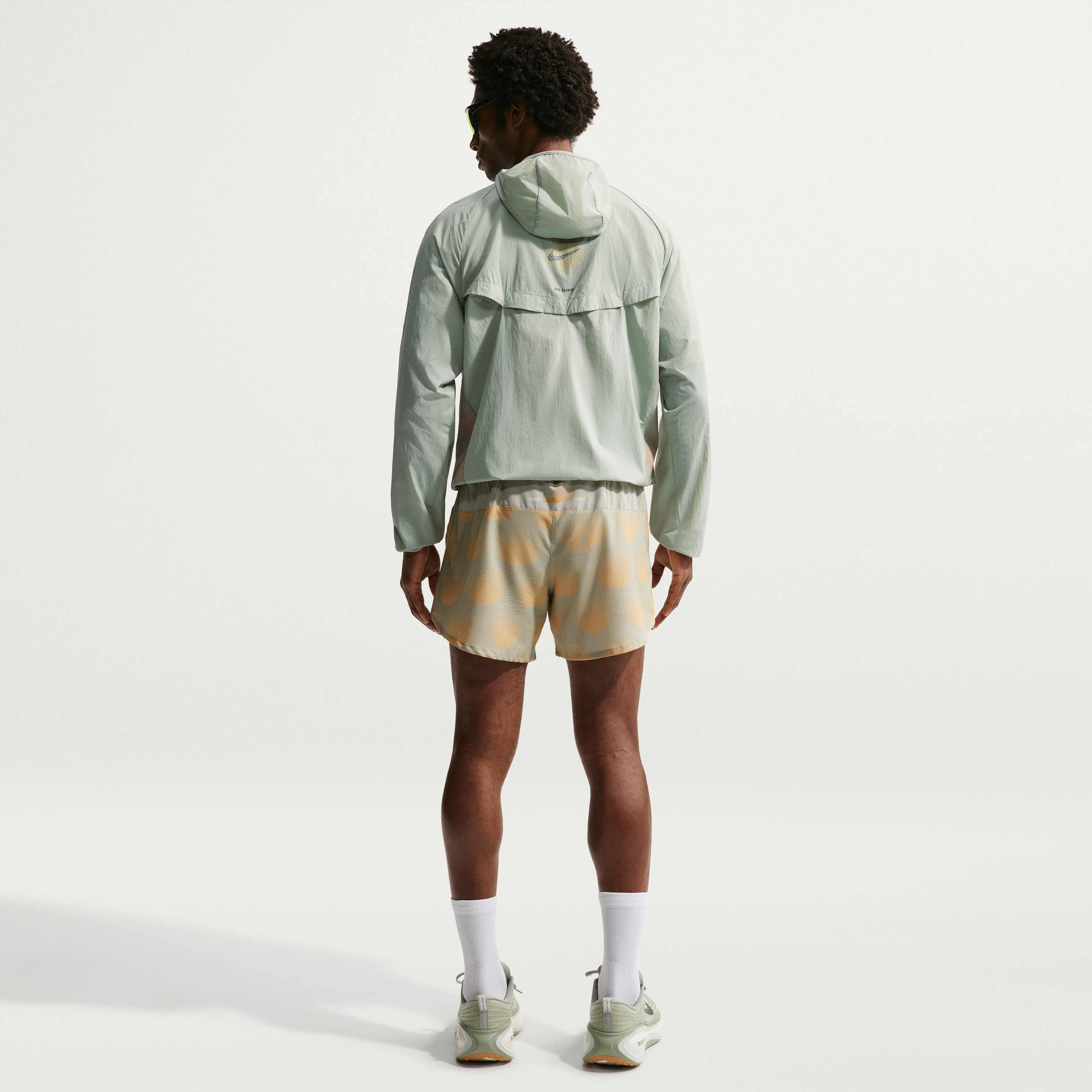 Nike Stride image number 4