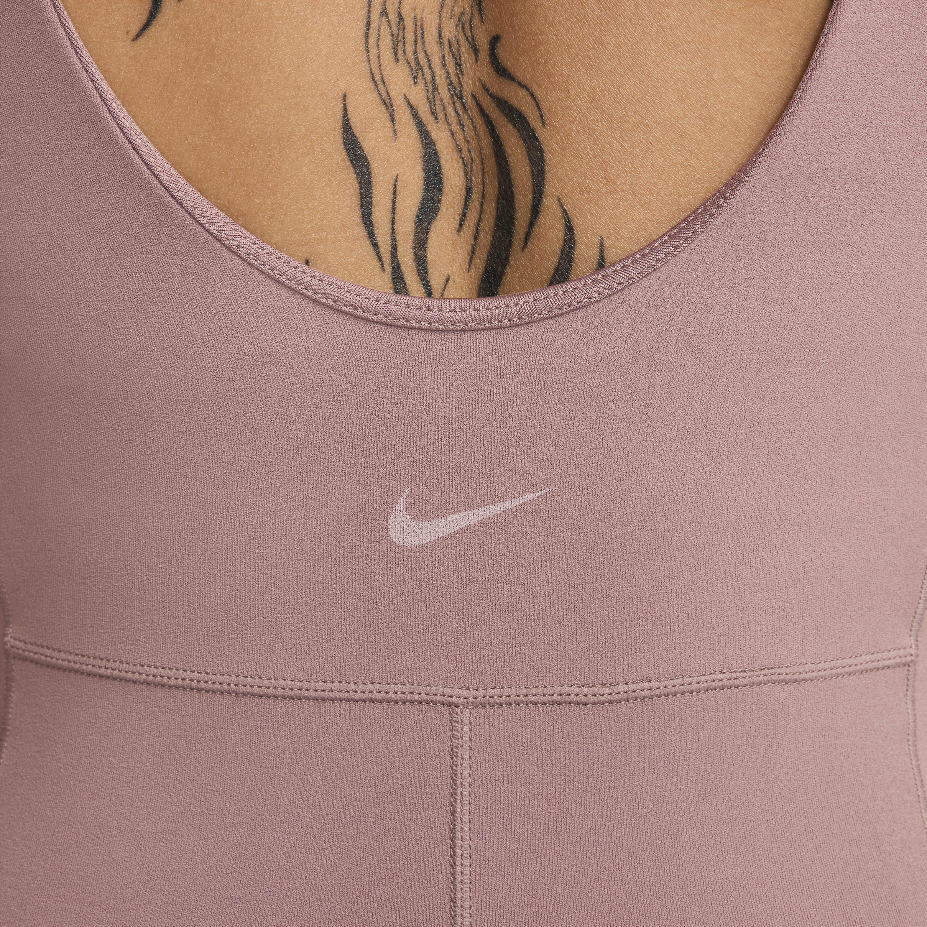 Nike Zenvy image number 3