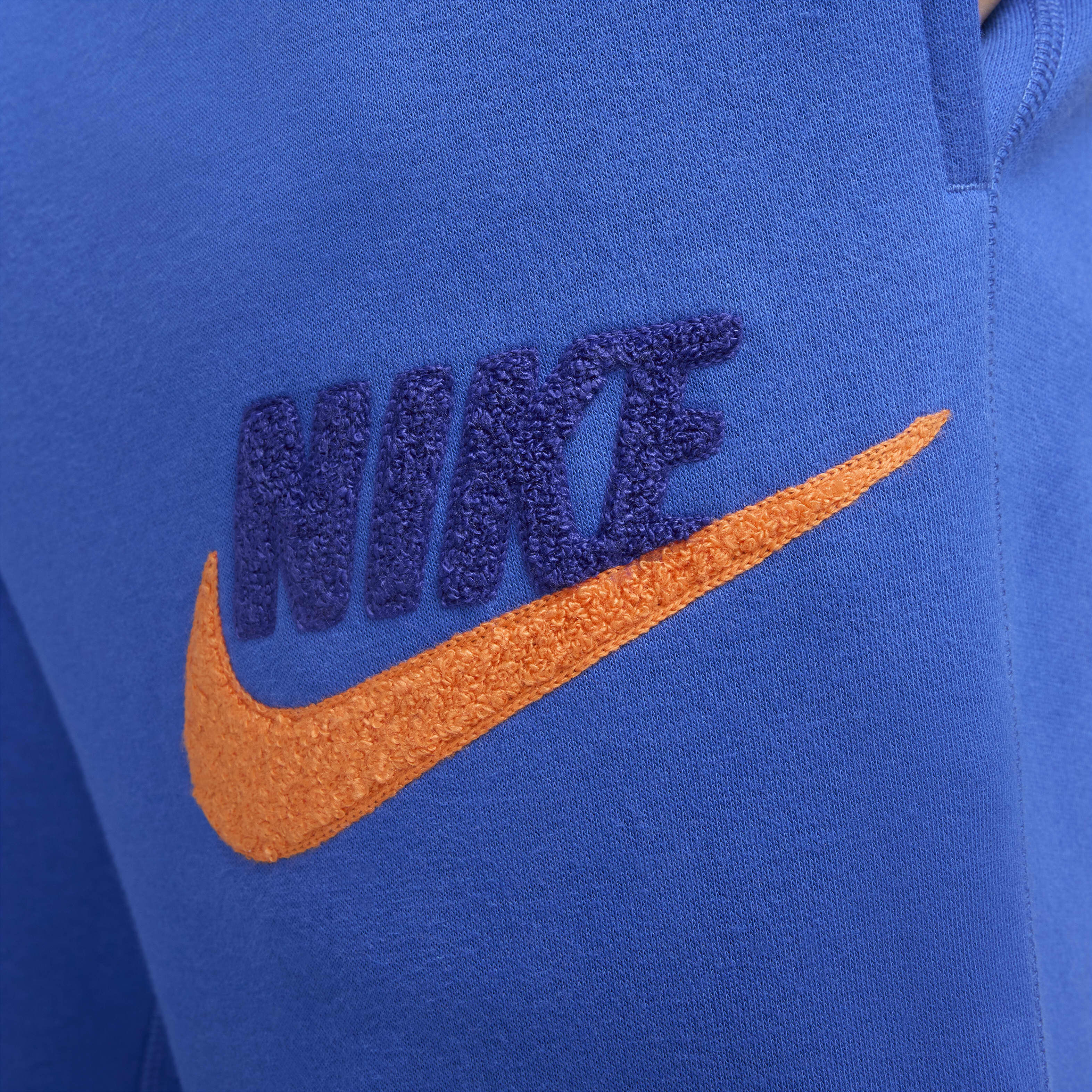 Jogging nike logo on sale