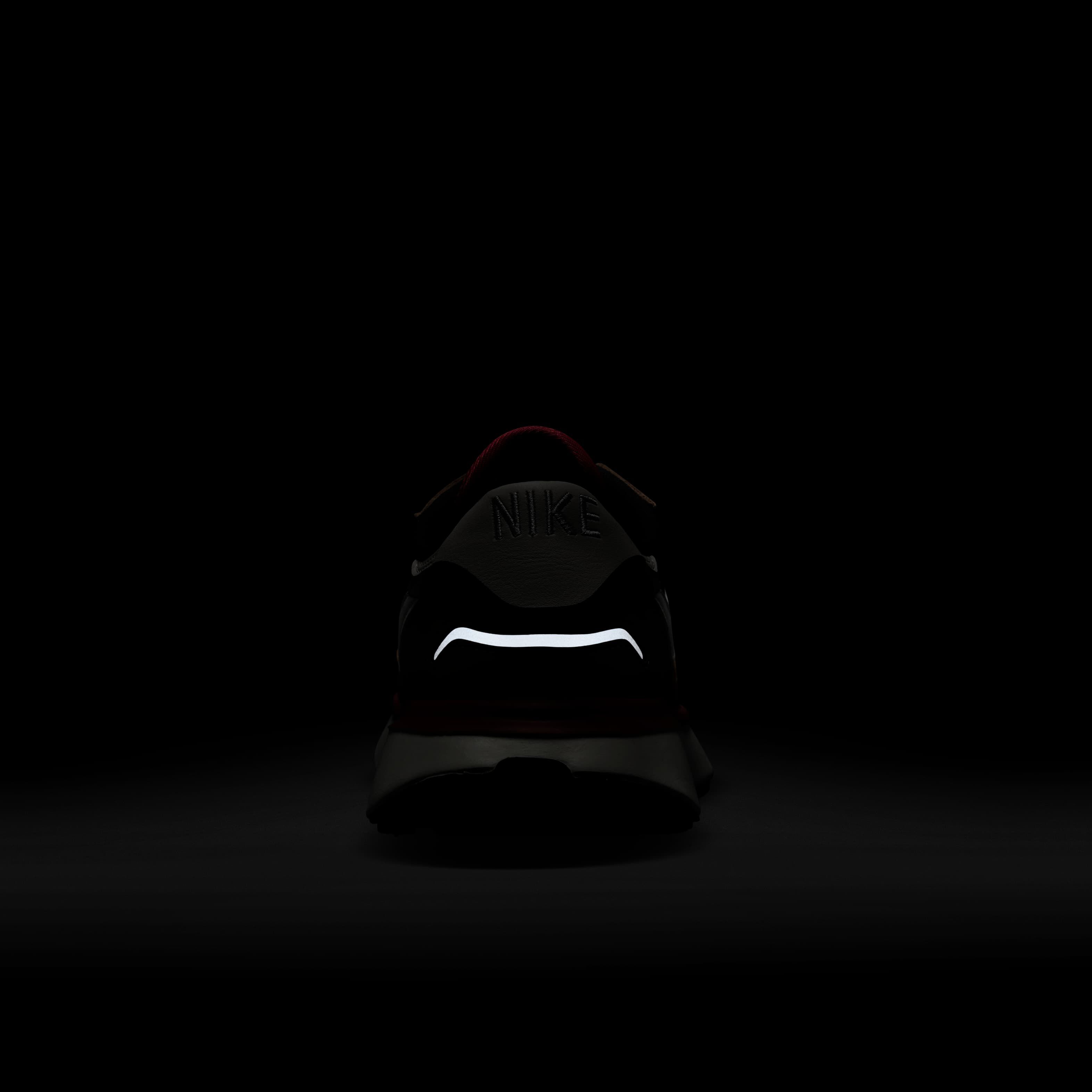 نايكي فينكس وافل ليذر image number 9