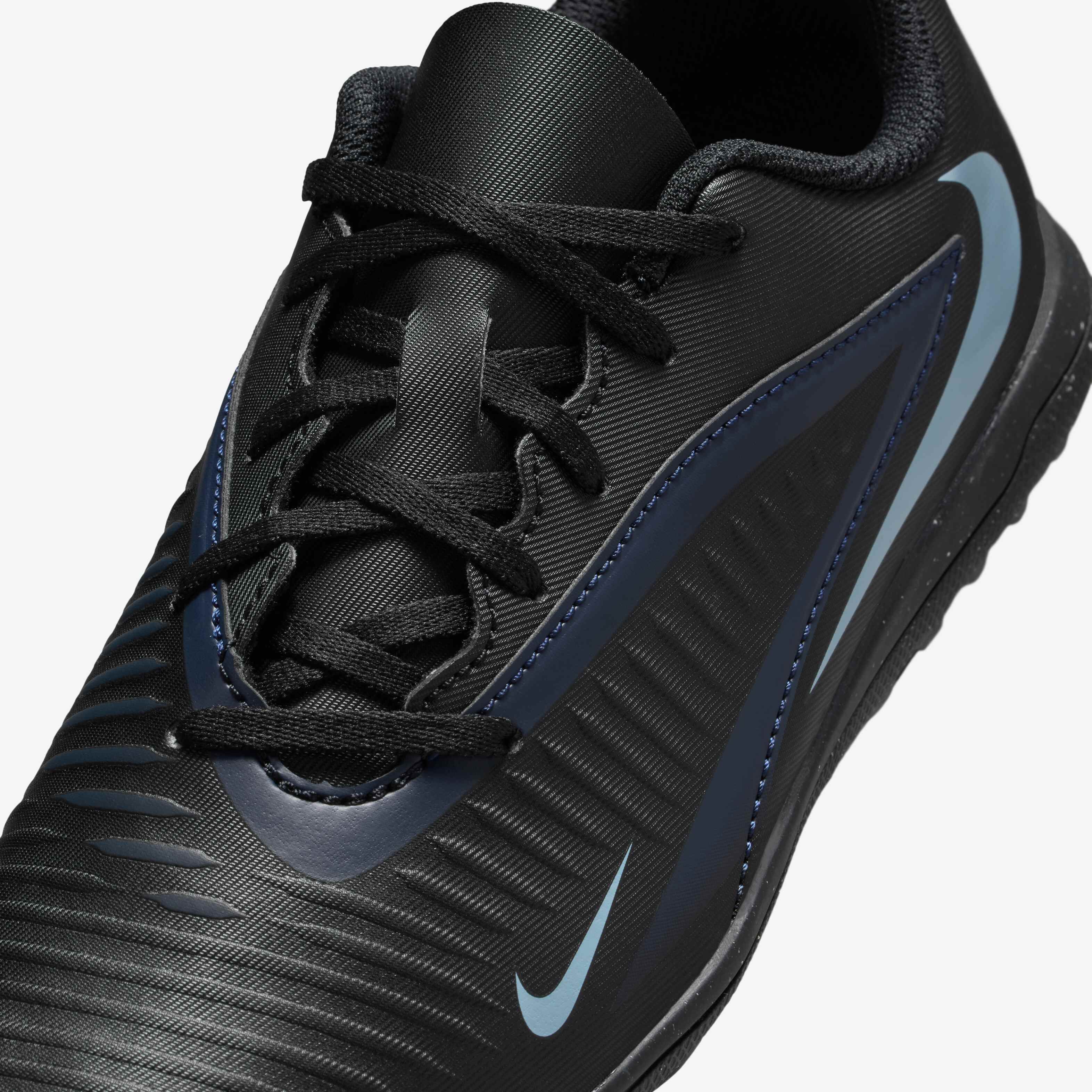 Nike Jr. Phantom 6 Low Club image number 6