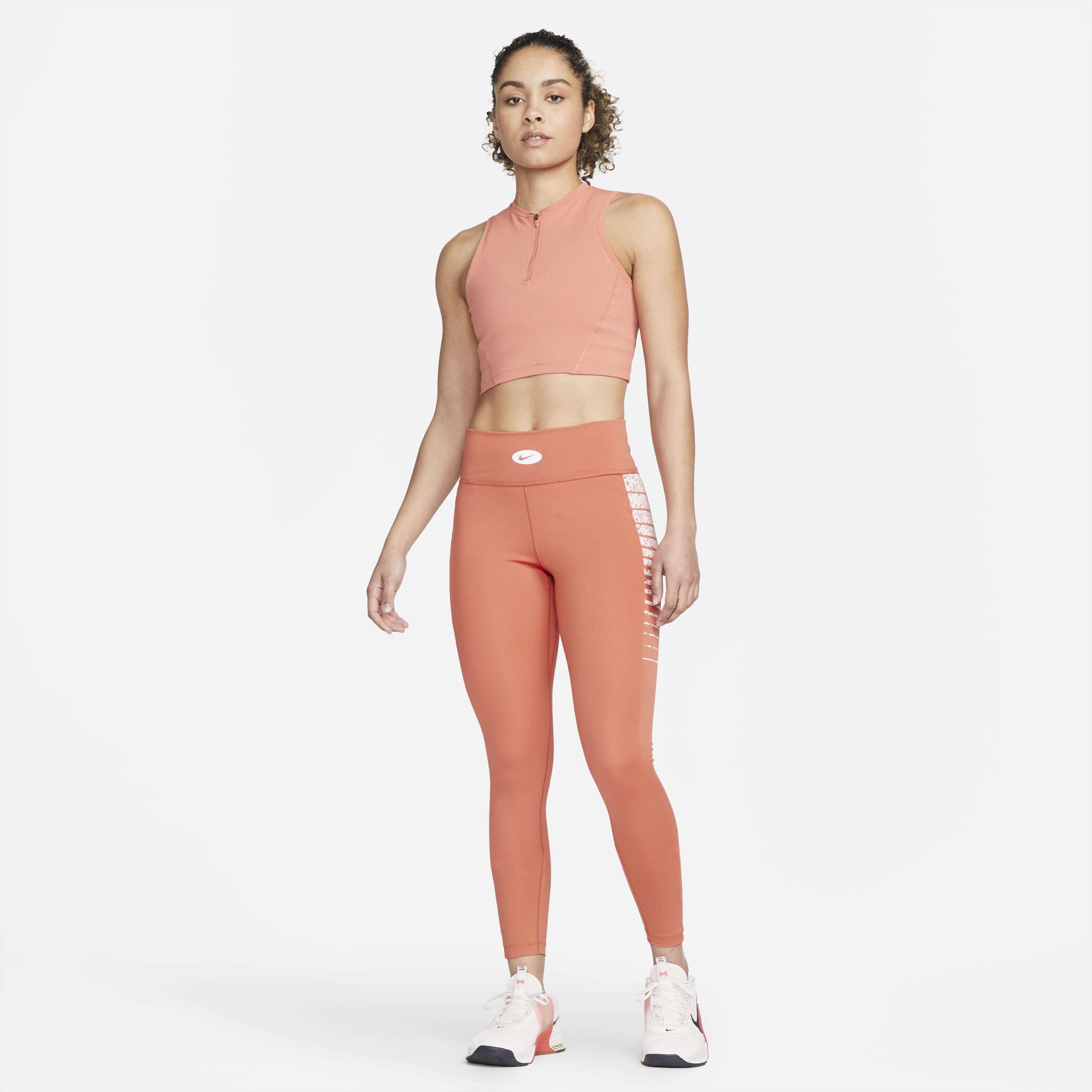 Nike One Icon Clash image number 5