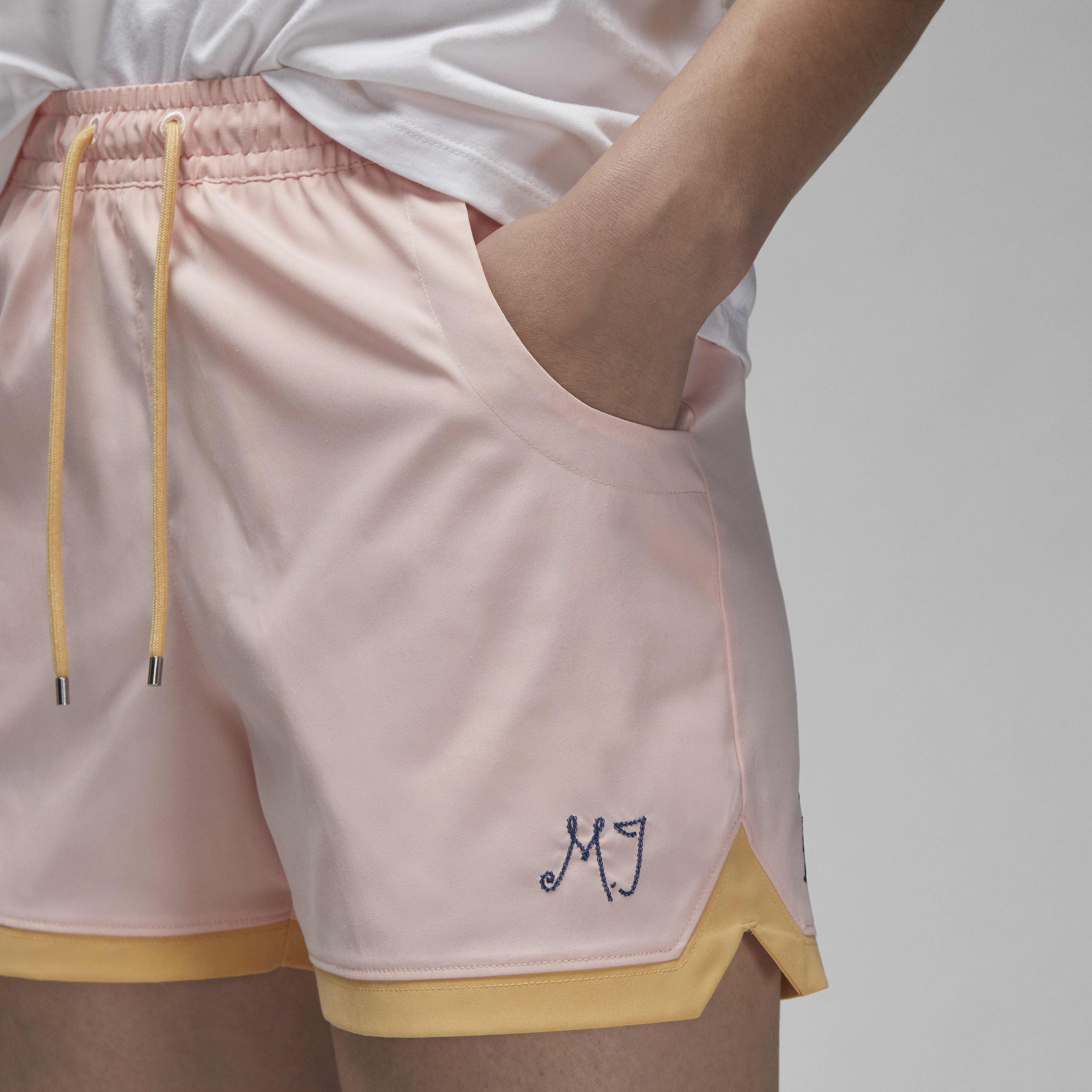 Jordan image number 3