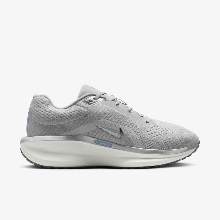 Nike Winflo 11 image number 2 Nike Winflo 11 image number 2