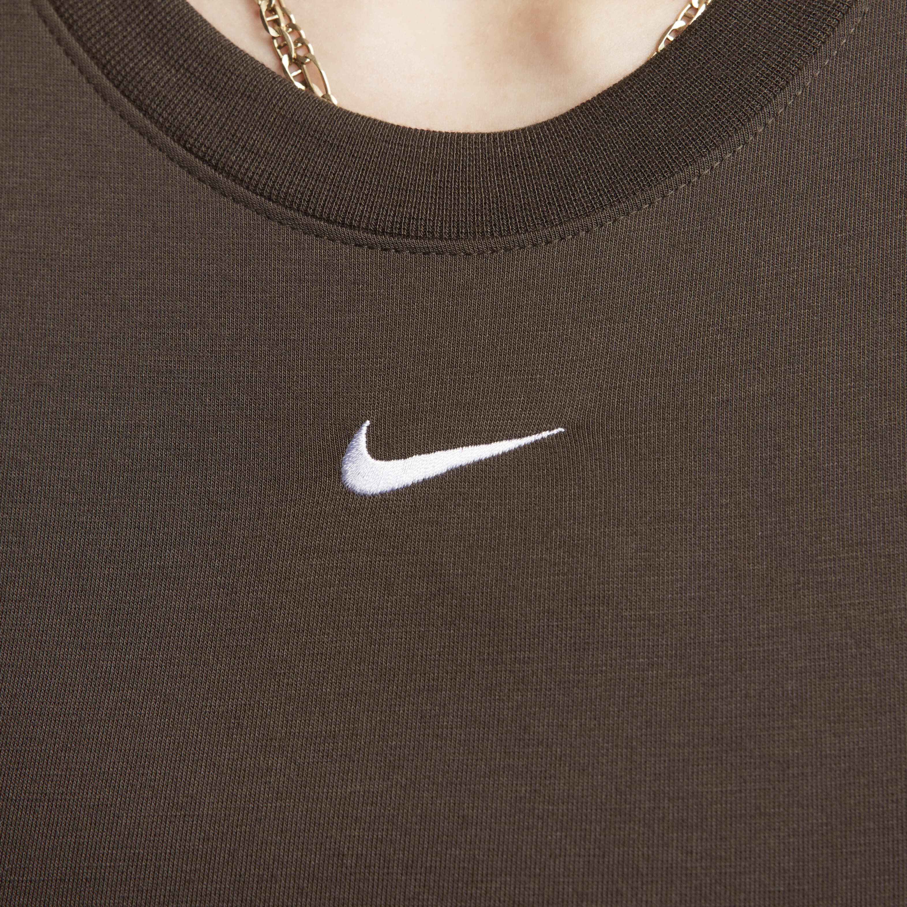 Nike Sportswear Essential image number 3