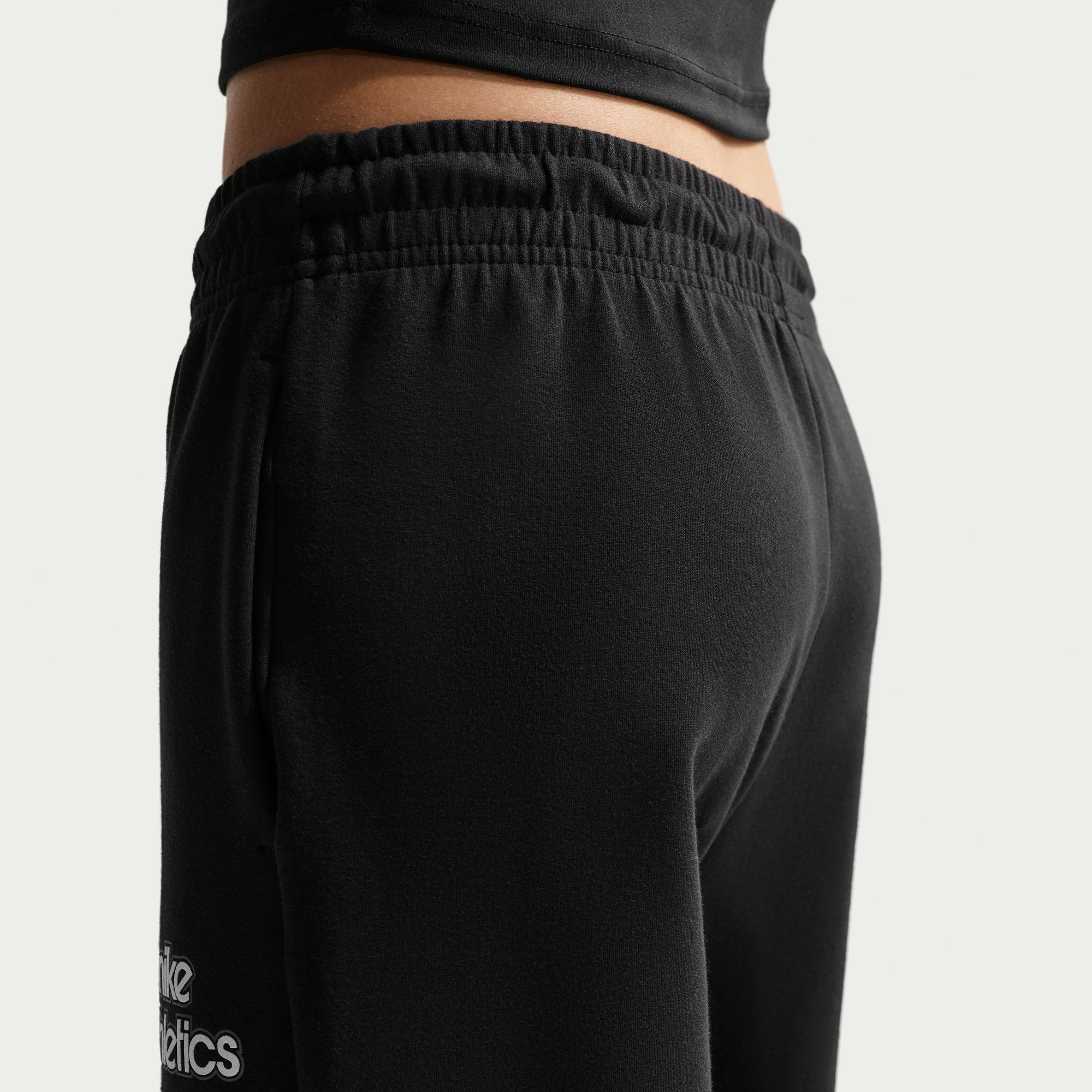 نايكي سبورتسوير فينيكس فليس image number 3