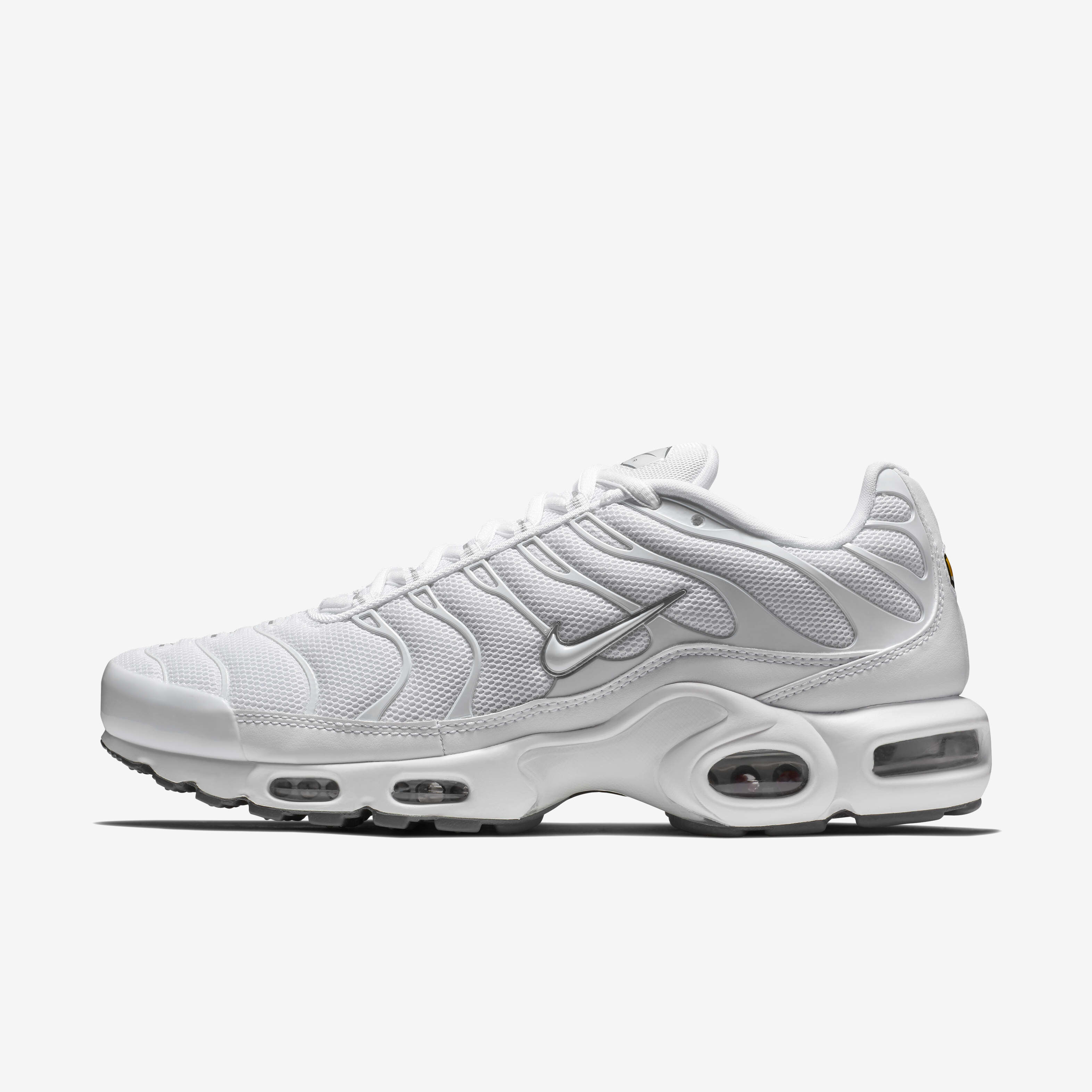 Buy Nike Air Max Plus Men s Shoes Nike Saudi Official
