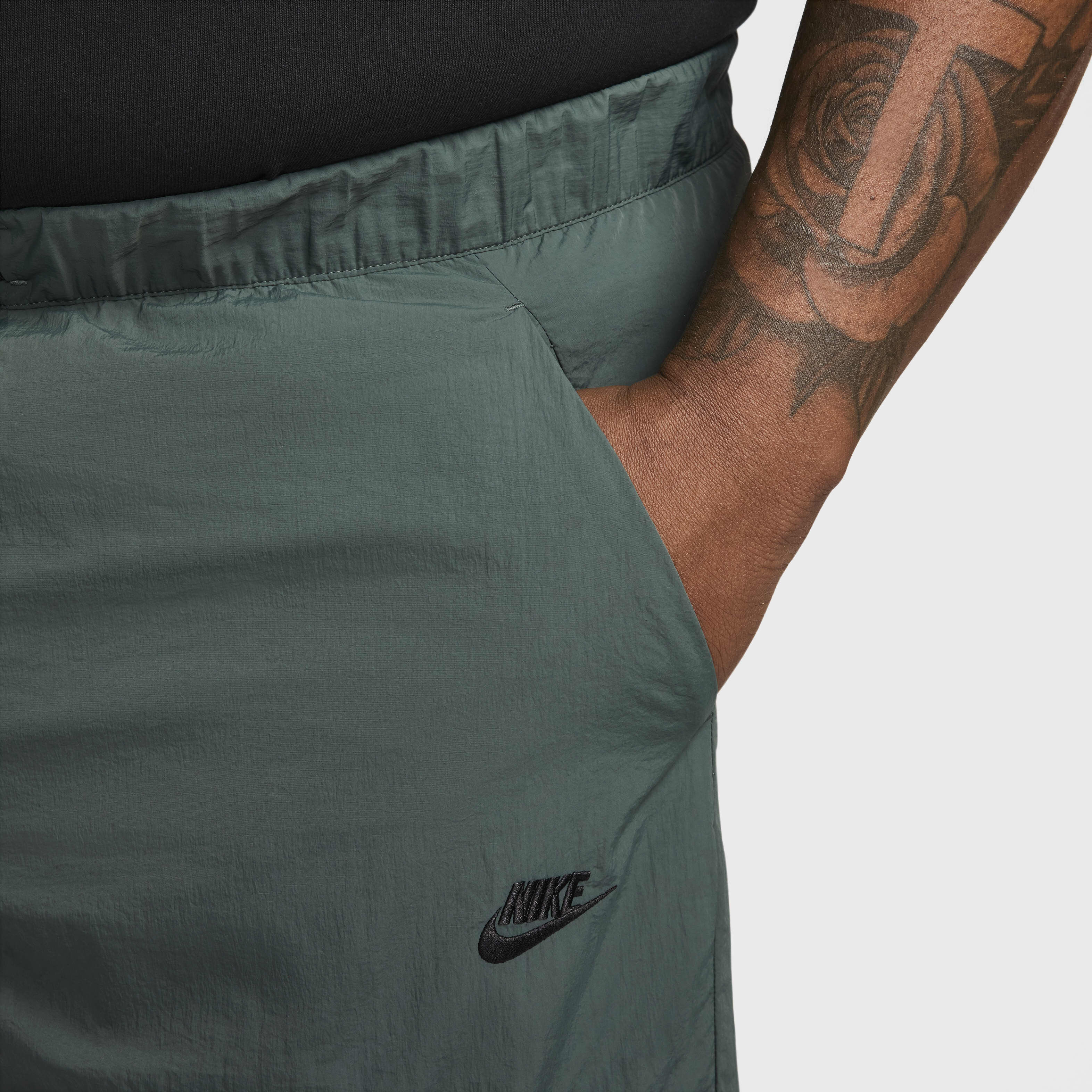 نايكي تك image number 12