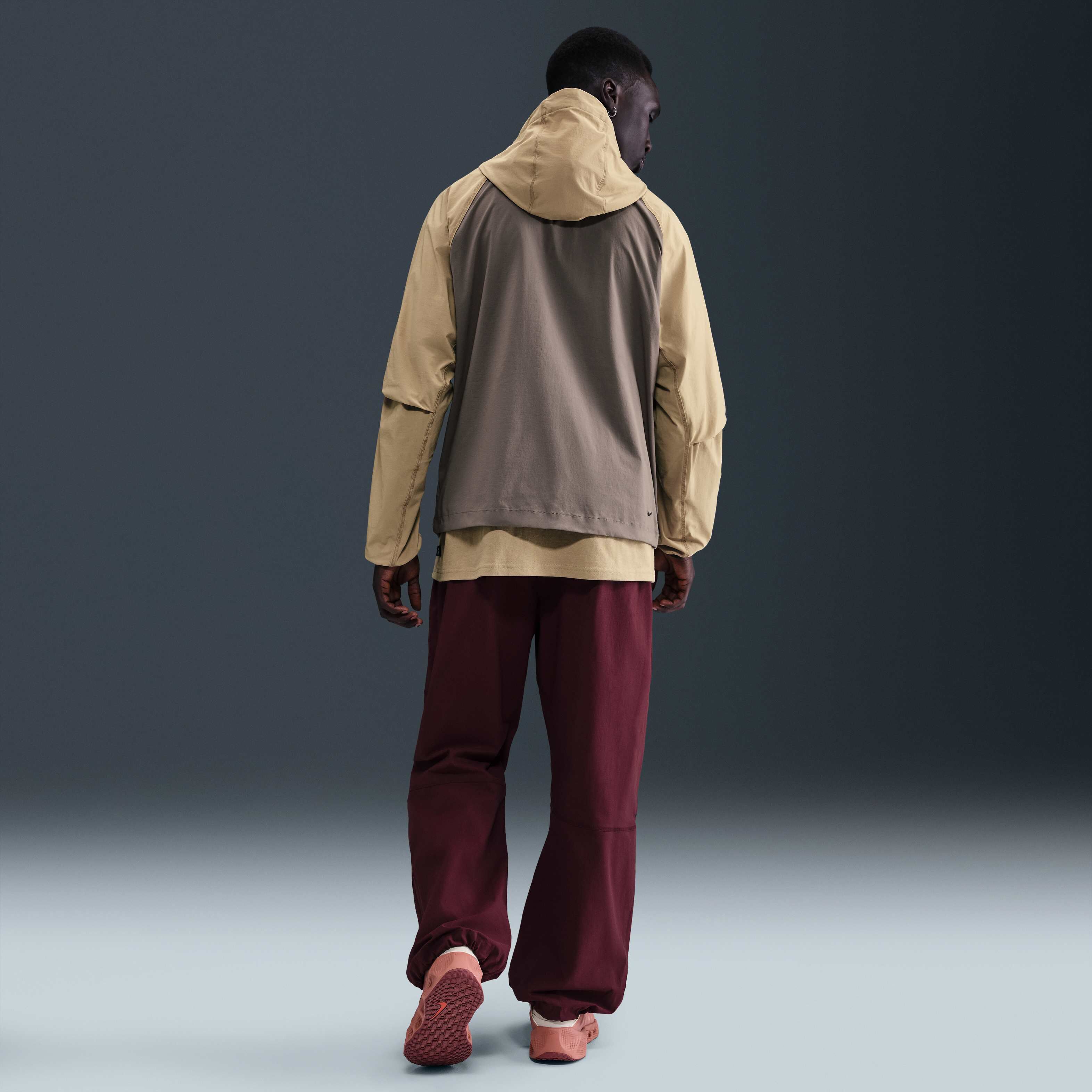 Nike Tech image number 4