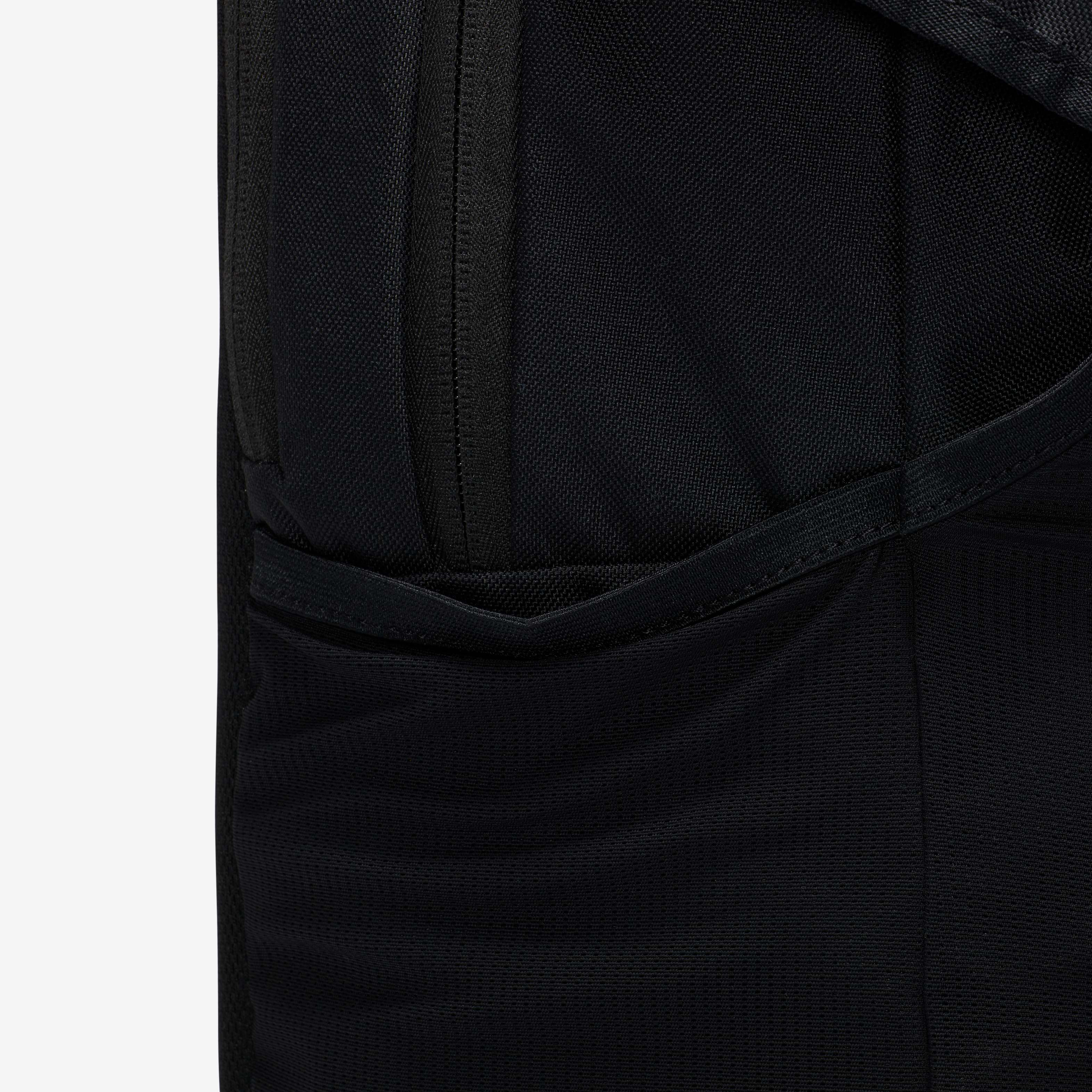 Nike Academy Team image number 9