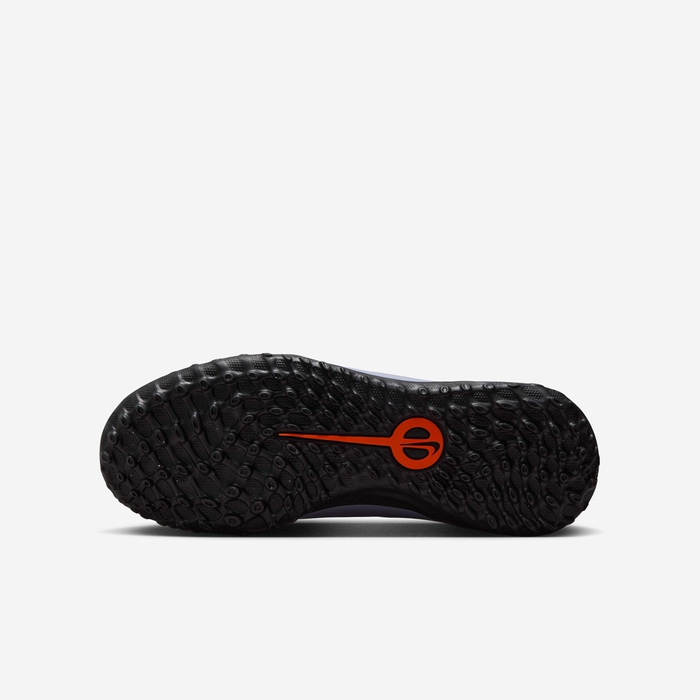 نايكي جونير تيمبو ليجند 10 كلوب image number 1 نايكي جونير تيمبو ليجند 10 كلوب image number 1