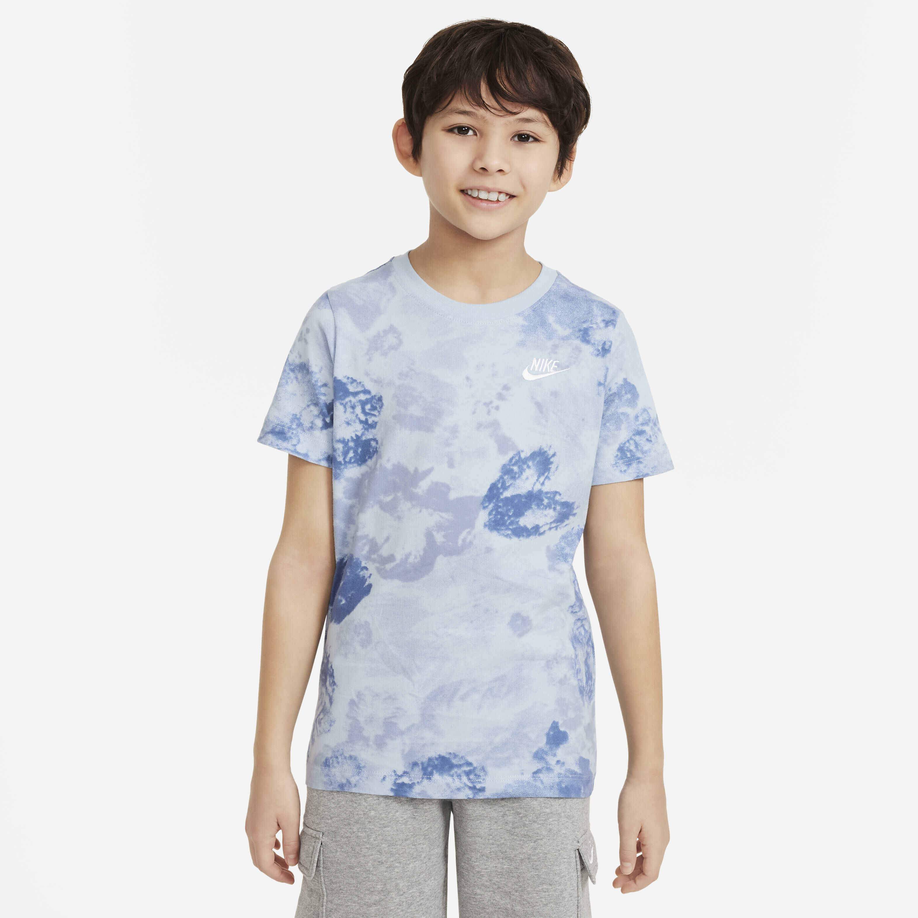 Nike Sportswear image number 0