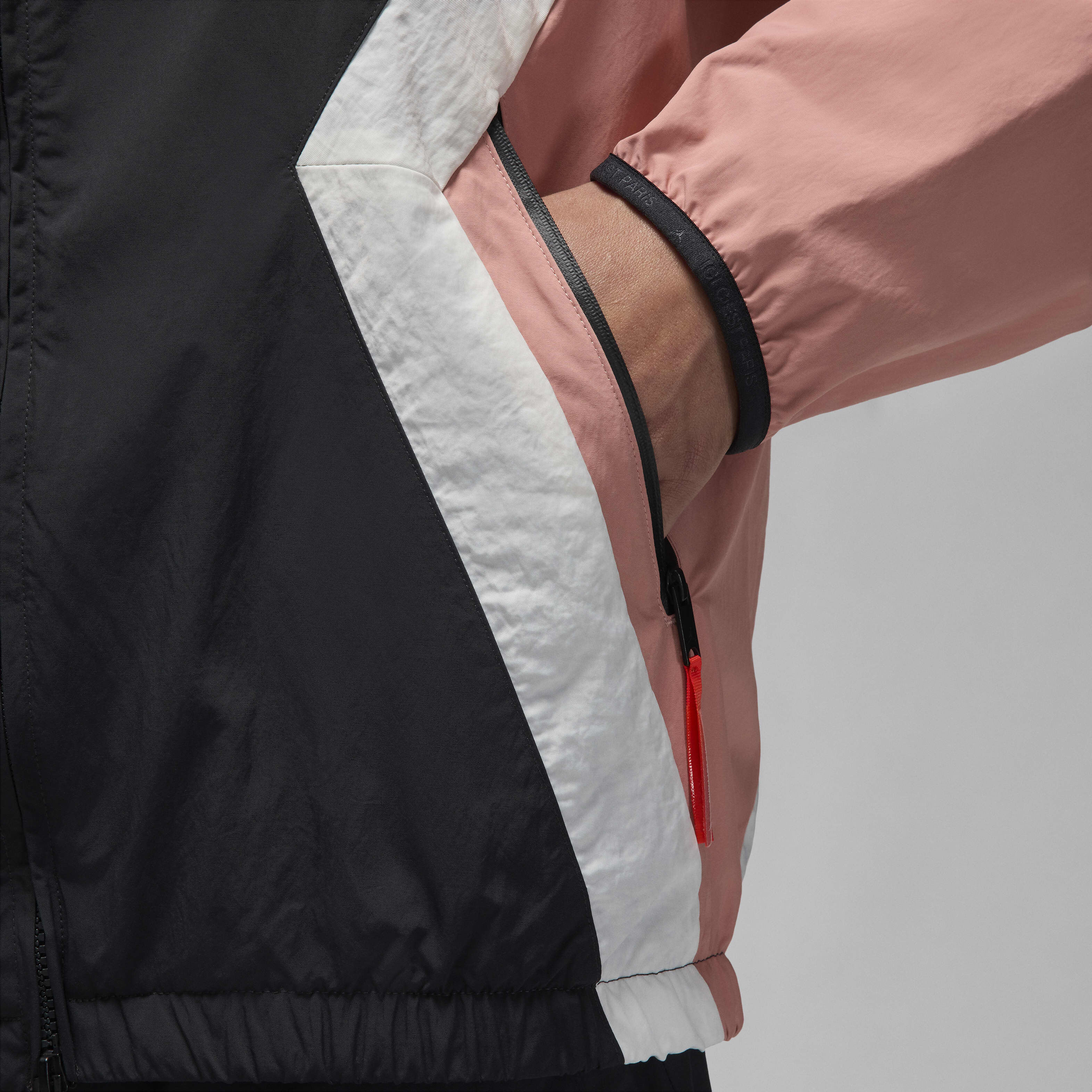 Paris Saint-Germain image number 6