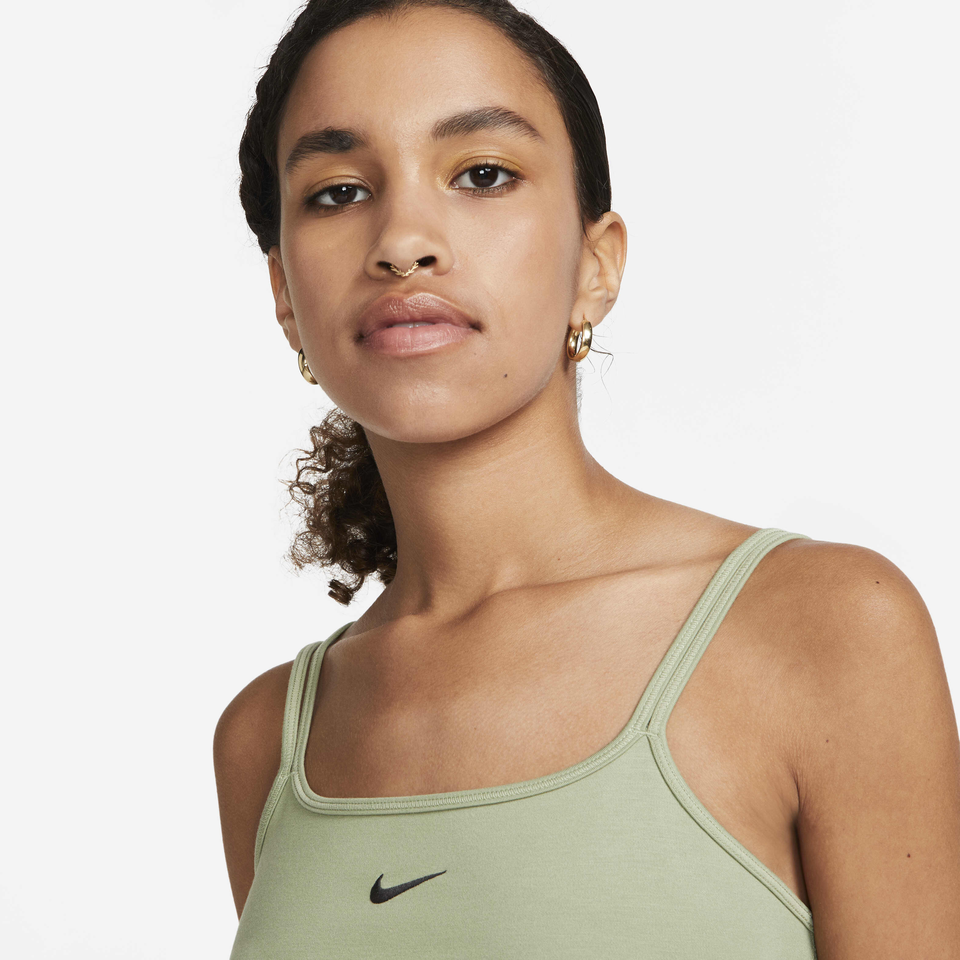 نايكي سبورتسوير اسينشالز image number 2