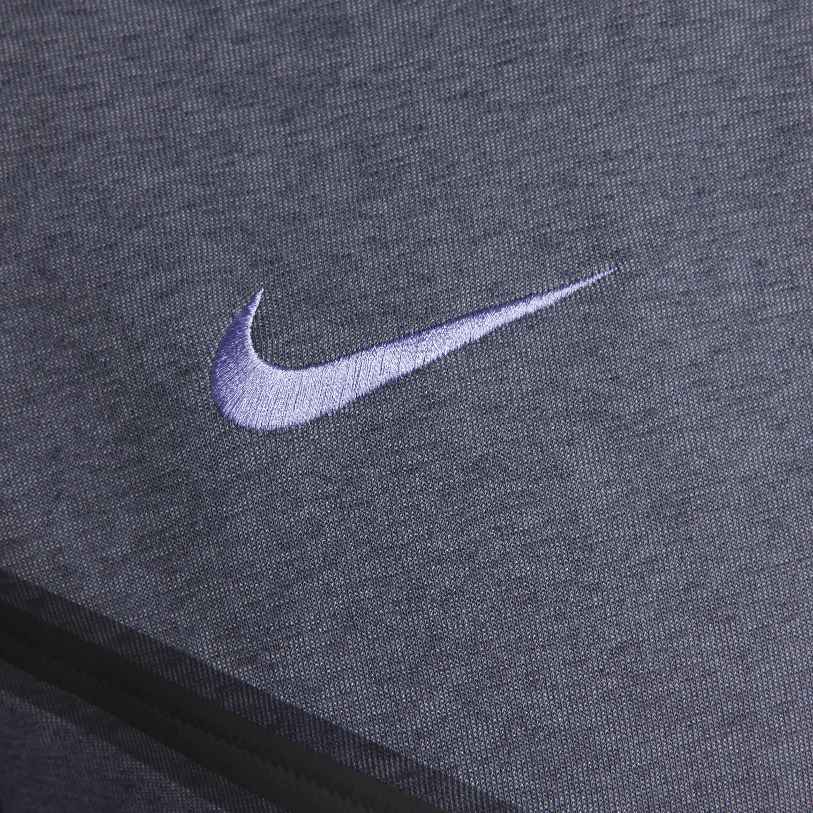 Liverpool F.C. Tech Fleece Windrunner Third image number 7