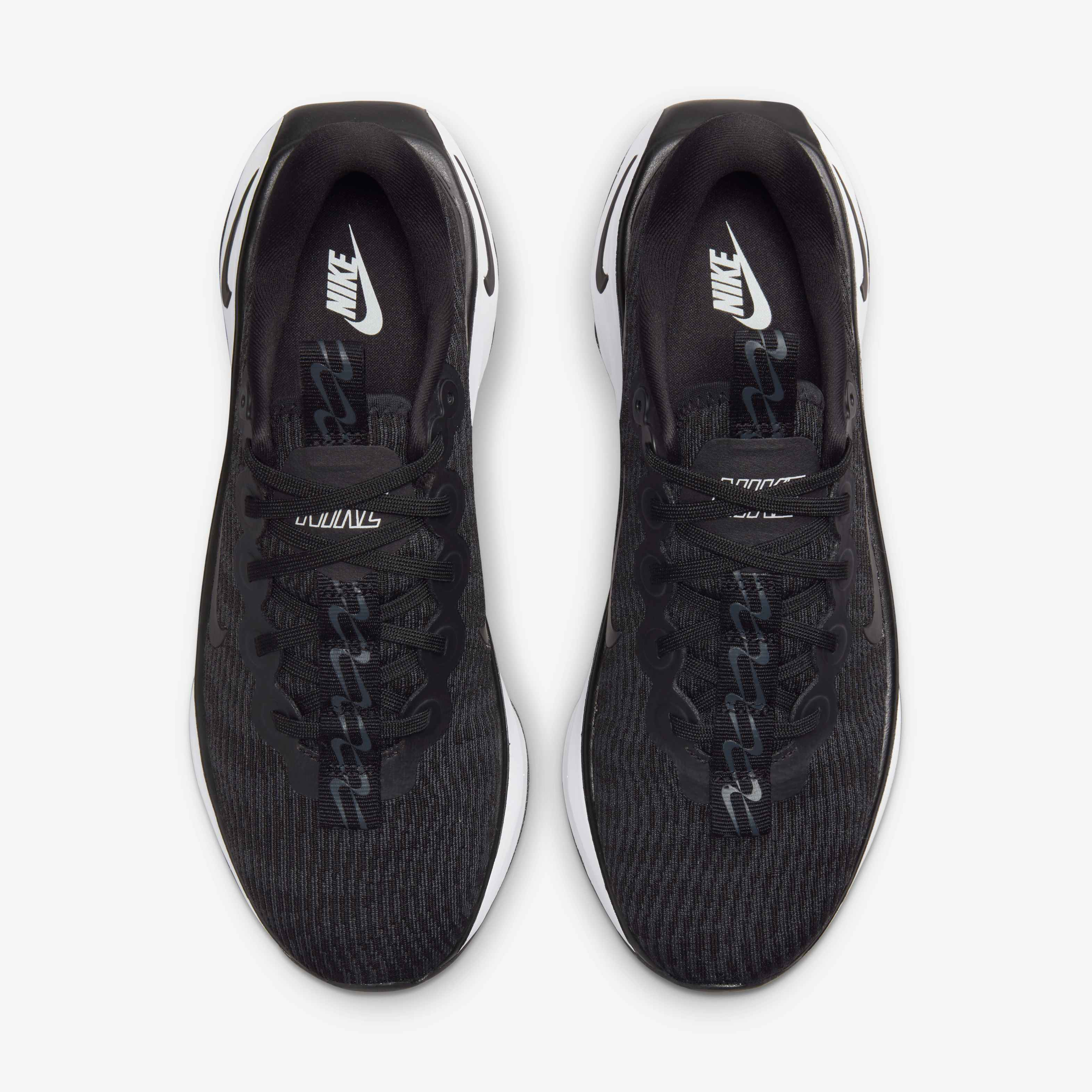 Nike Motiva image number 4