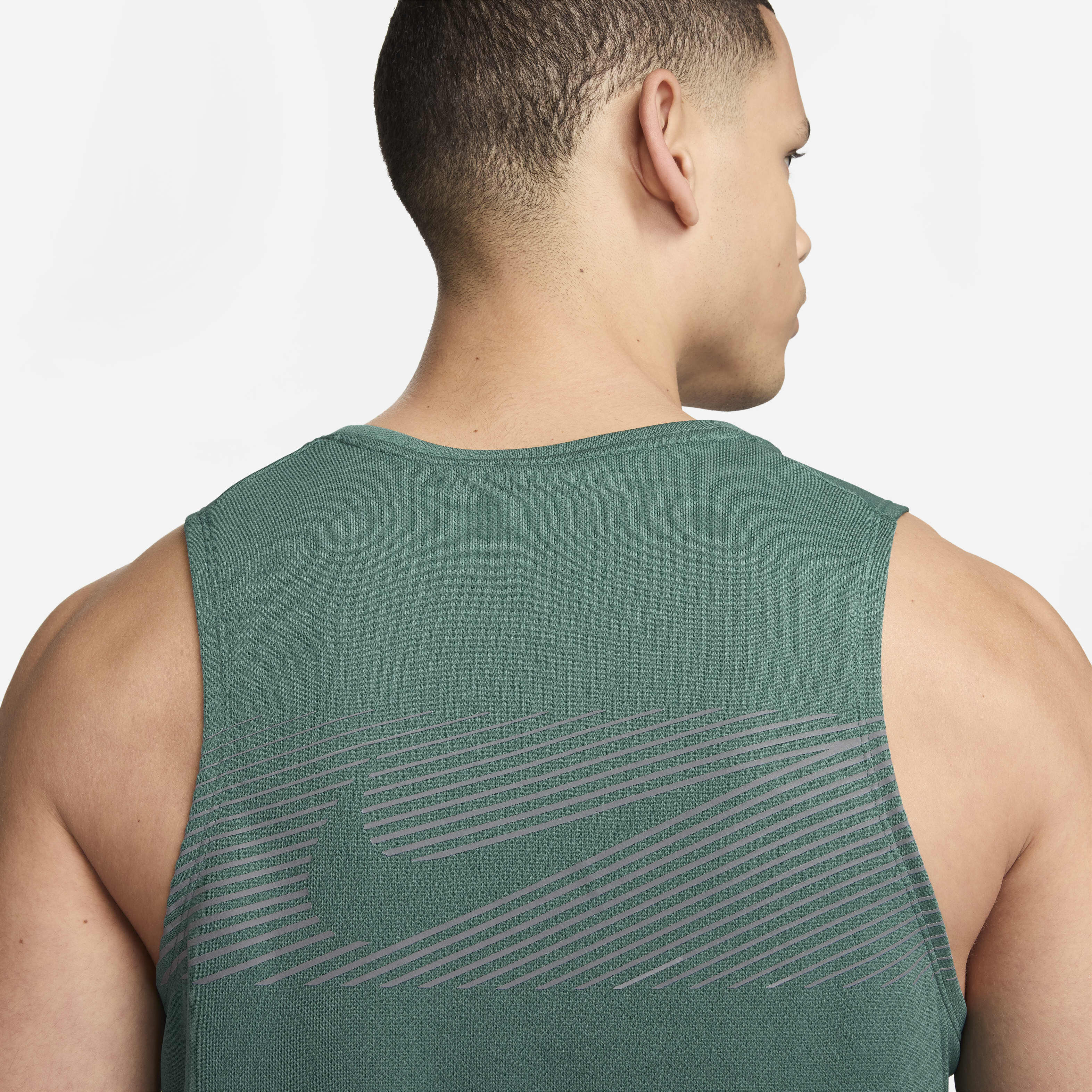 Buy Nike Miler Flash Men s Running Tank Top Nike Saudi Official