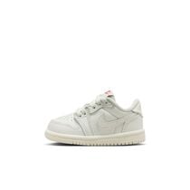 Air Jordan 1 Retro Low