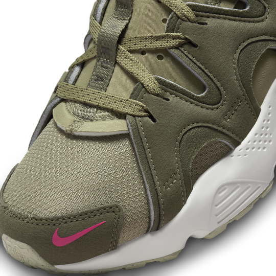 Shop Air Huarache Craft Women s Shoes Nike KSA