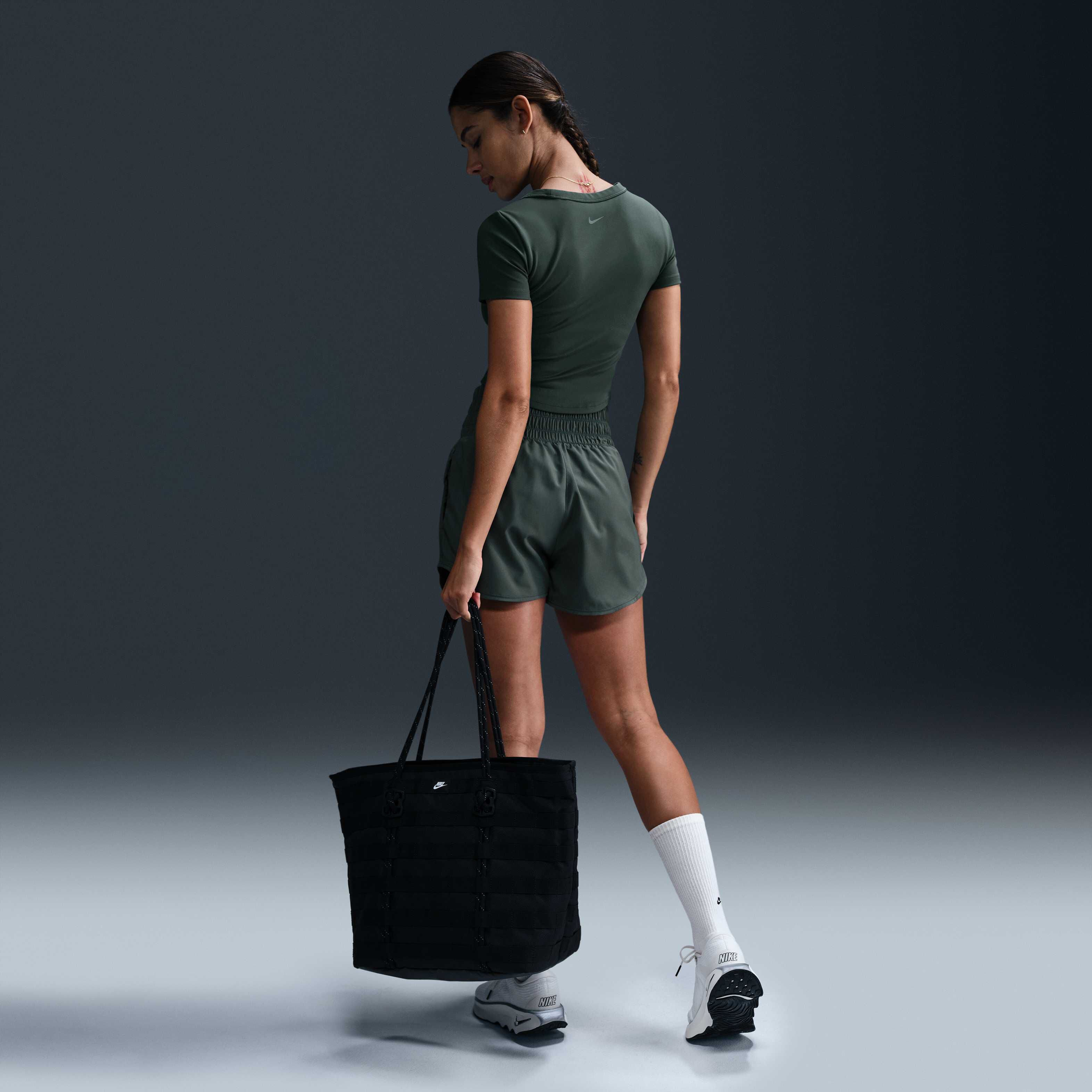 Nike One Fitted image number 4