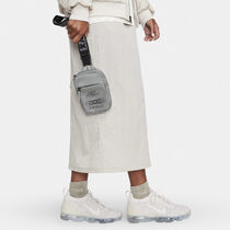 Nike Sportswear Essentials