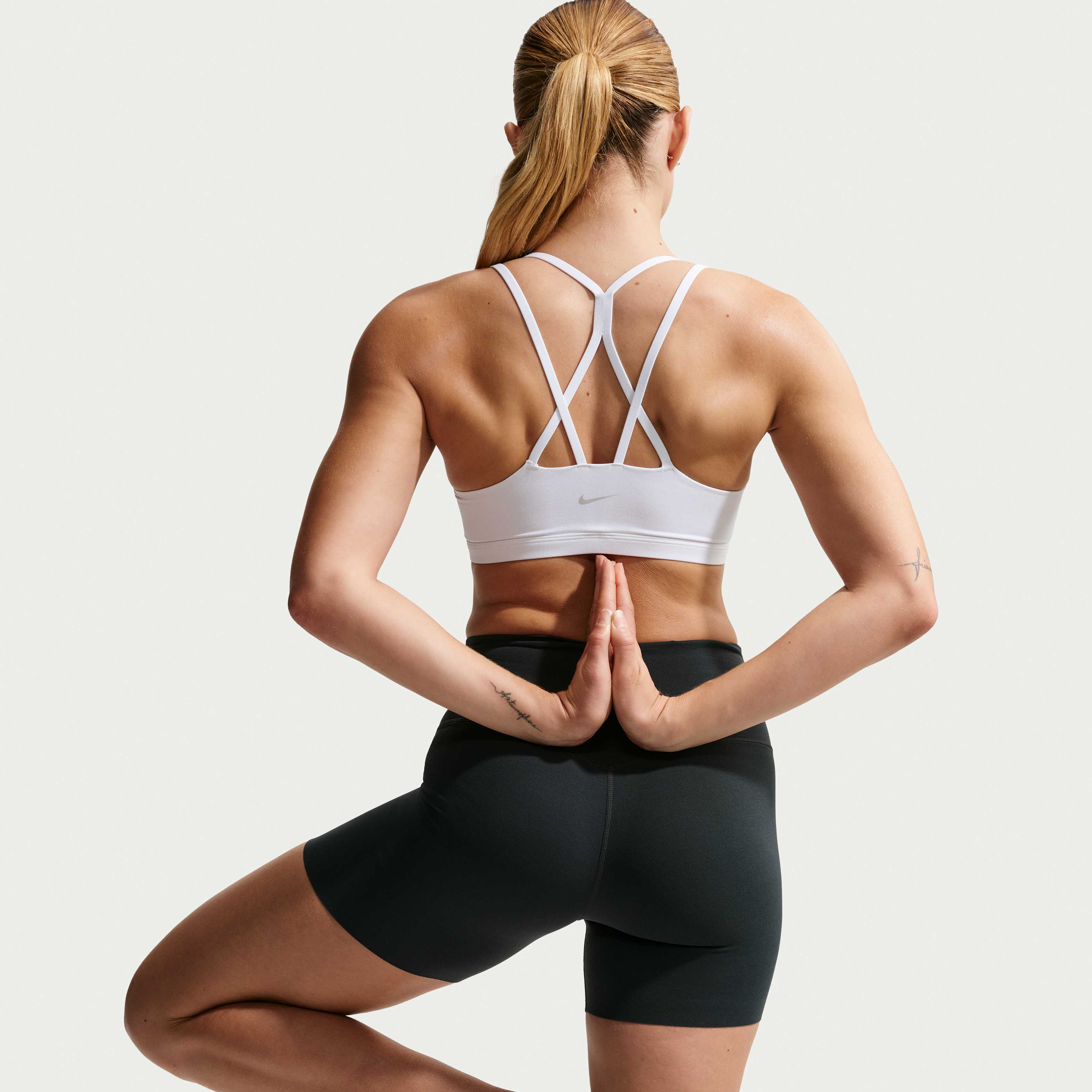 Nike Zenvy Strappy image number 2