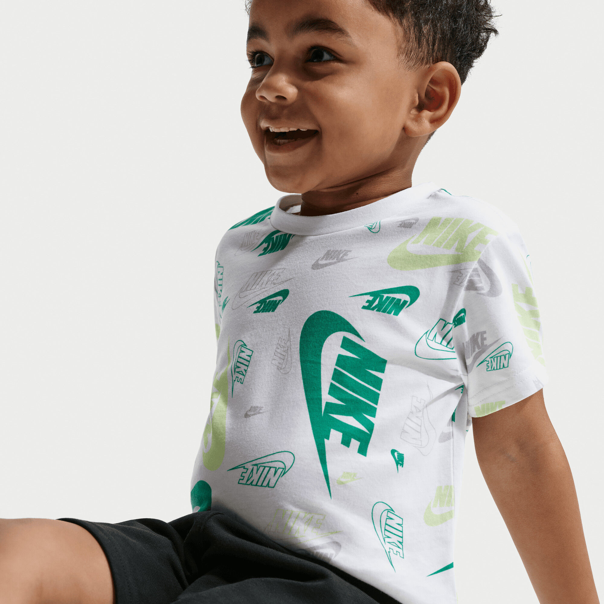 Nike Sportswear image number 6