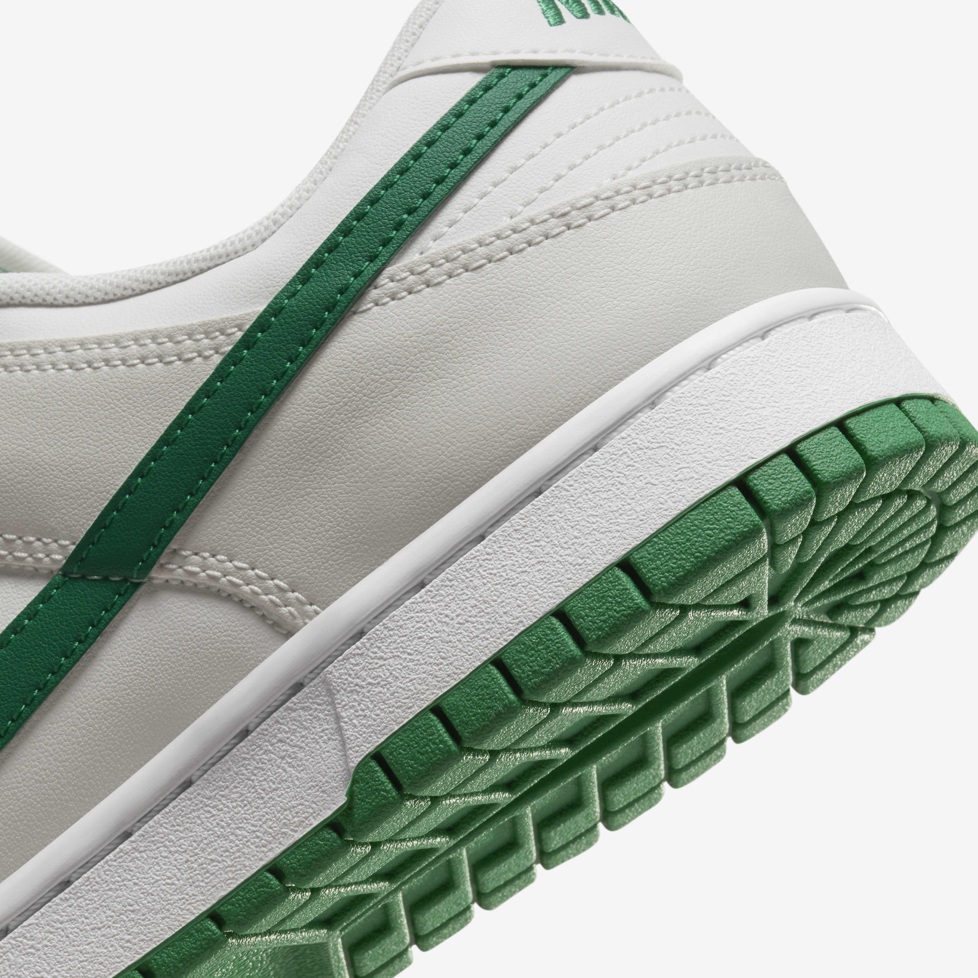 Buy Nike Dunk Low Retro Men's Shoes - Summit White/Platinum