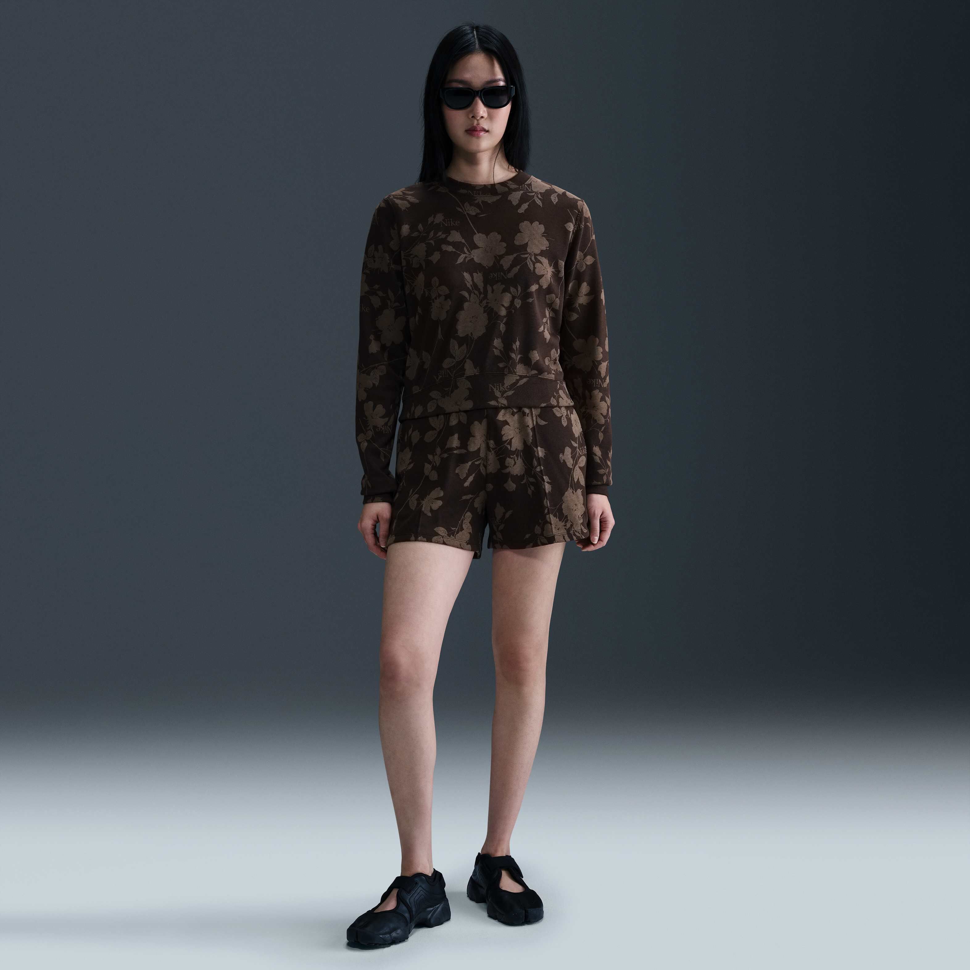 نايكي سبورتسوير تشيل تيري image number 3