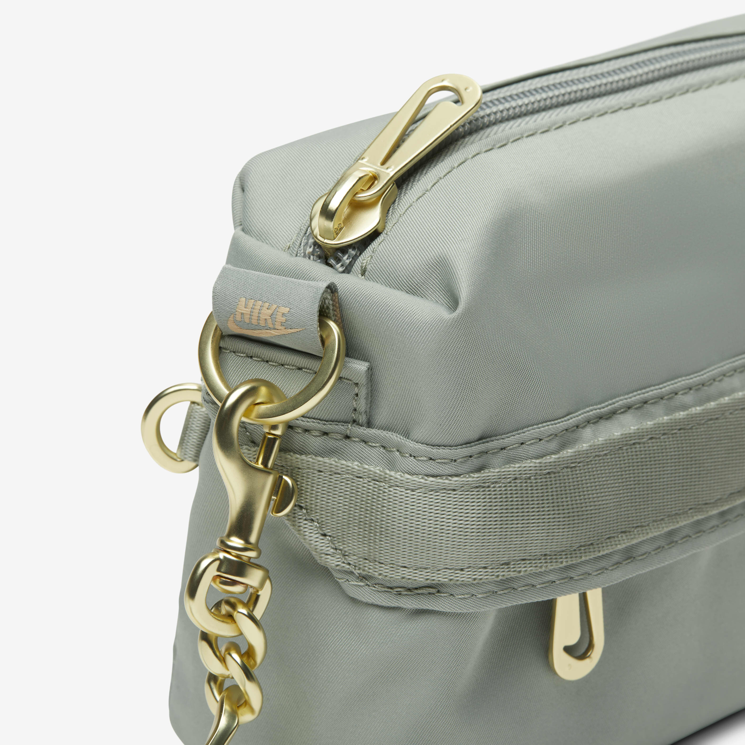 Nike Sportswear Futura Luxe image number 6