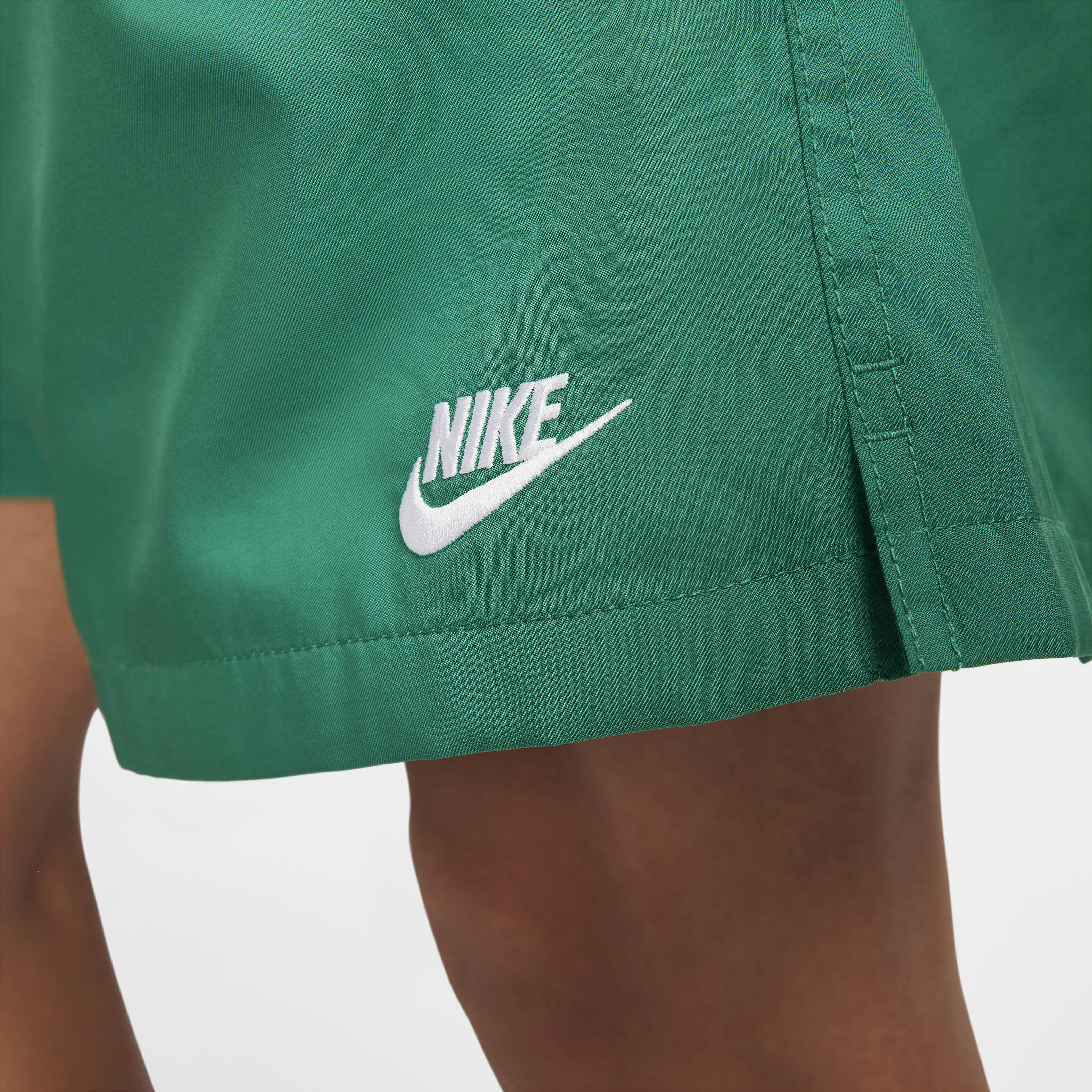 Nike woven flow shorts green shop